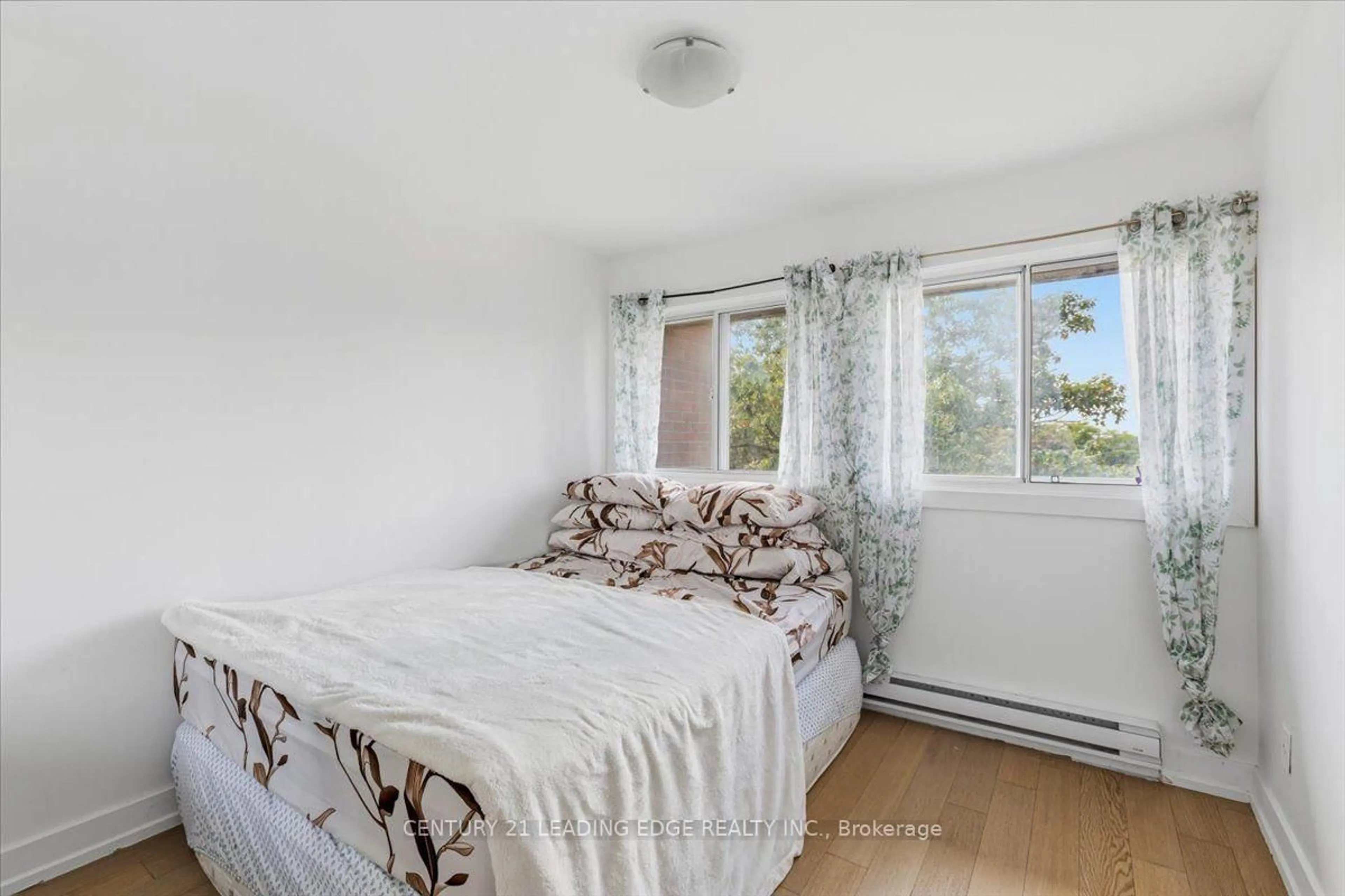 Bedroom with bed, unknown for 28 Sebastian Cabot Way #43, Toronto Ontario M3N 2T3