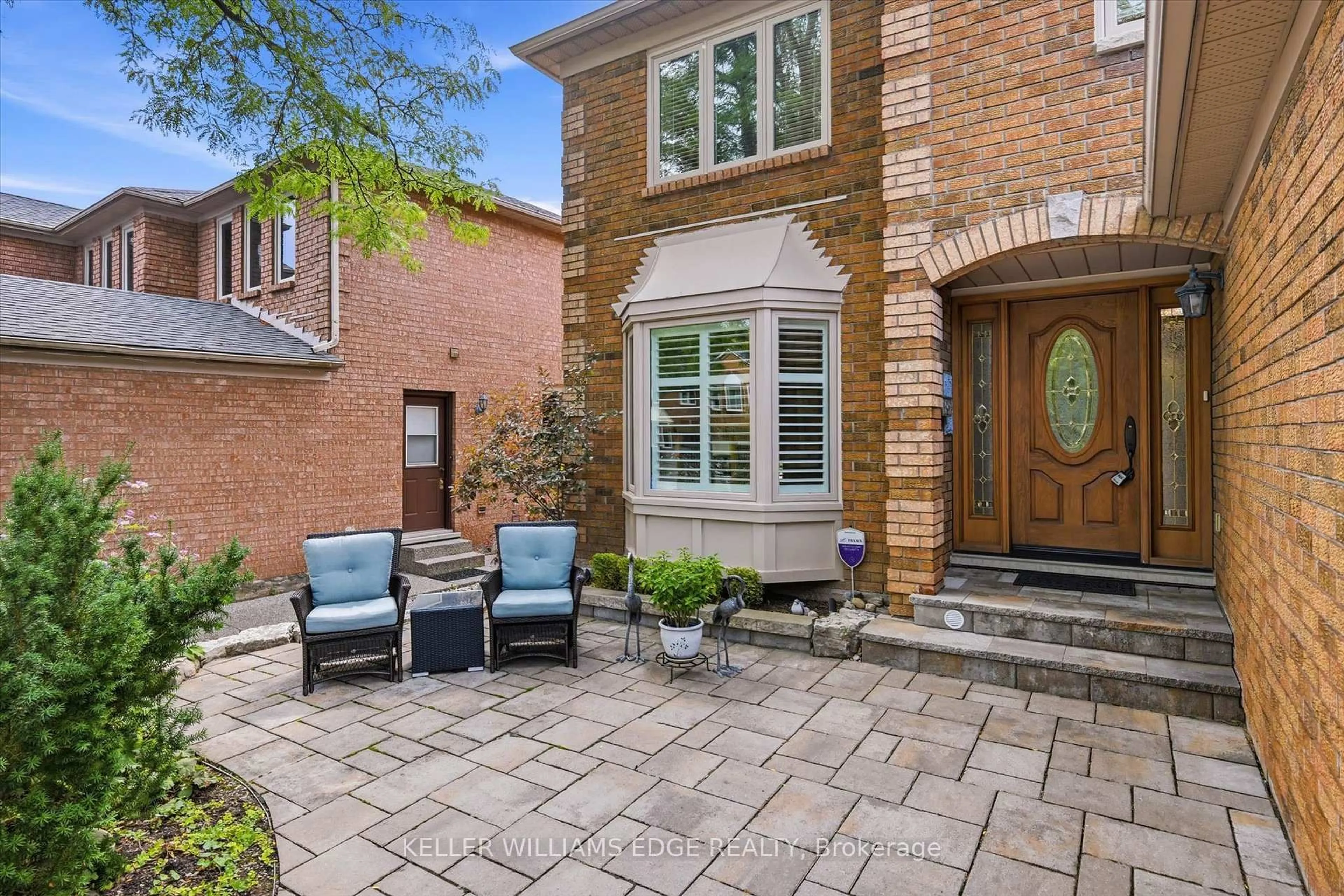 Home with brick exterior material, street for 1472 Livery Lane, Oakville Ontario L6M 2Y8