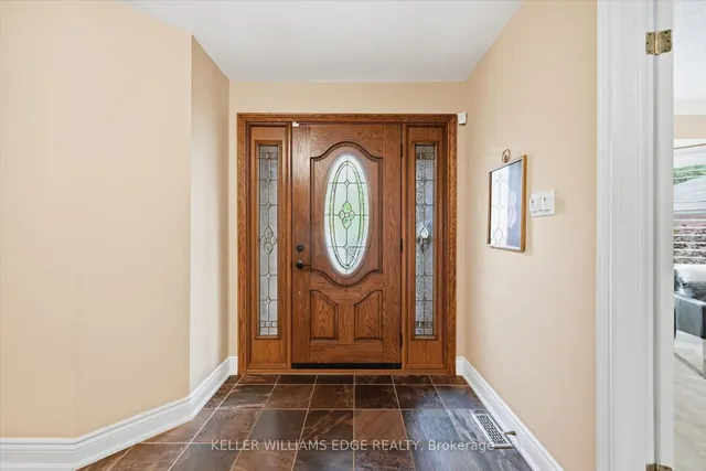 1472 Livery Lane, Oakville 5