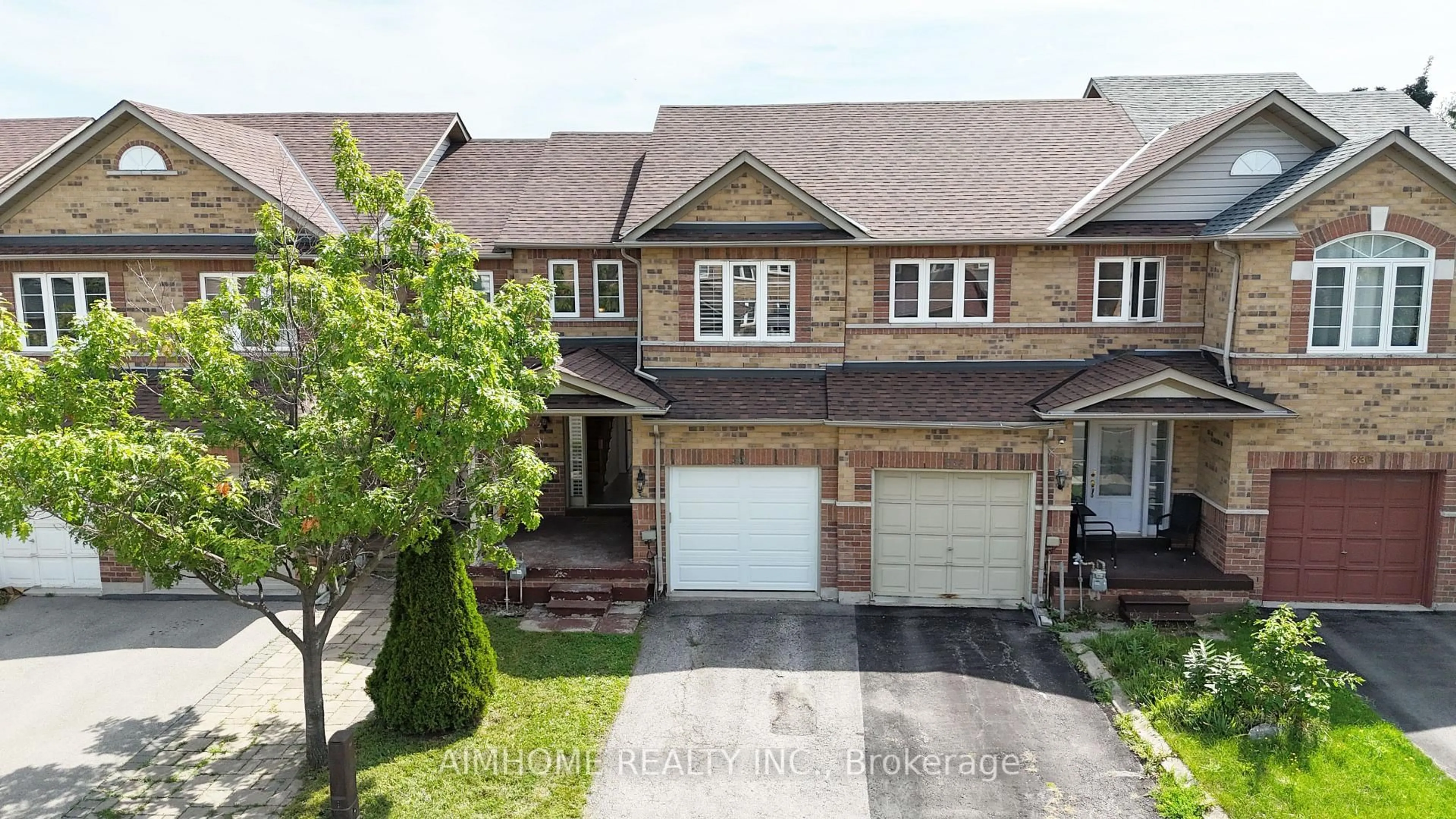 Home with brick exterior material, street for 340 KITTRIDGE Rd, Oakville Ontario L6H 7K6