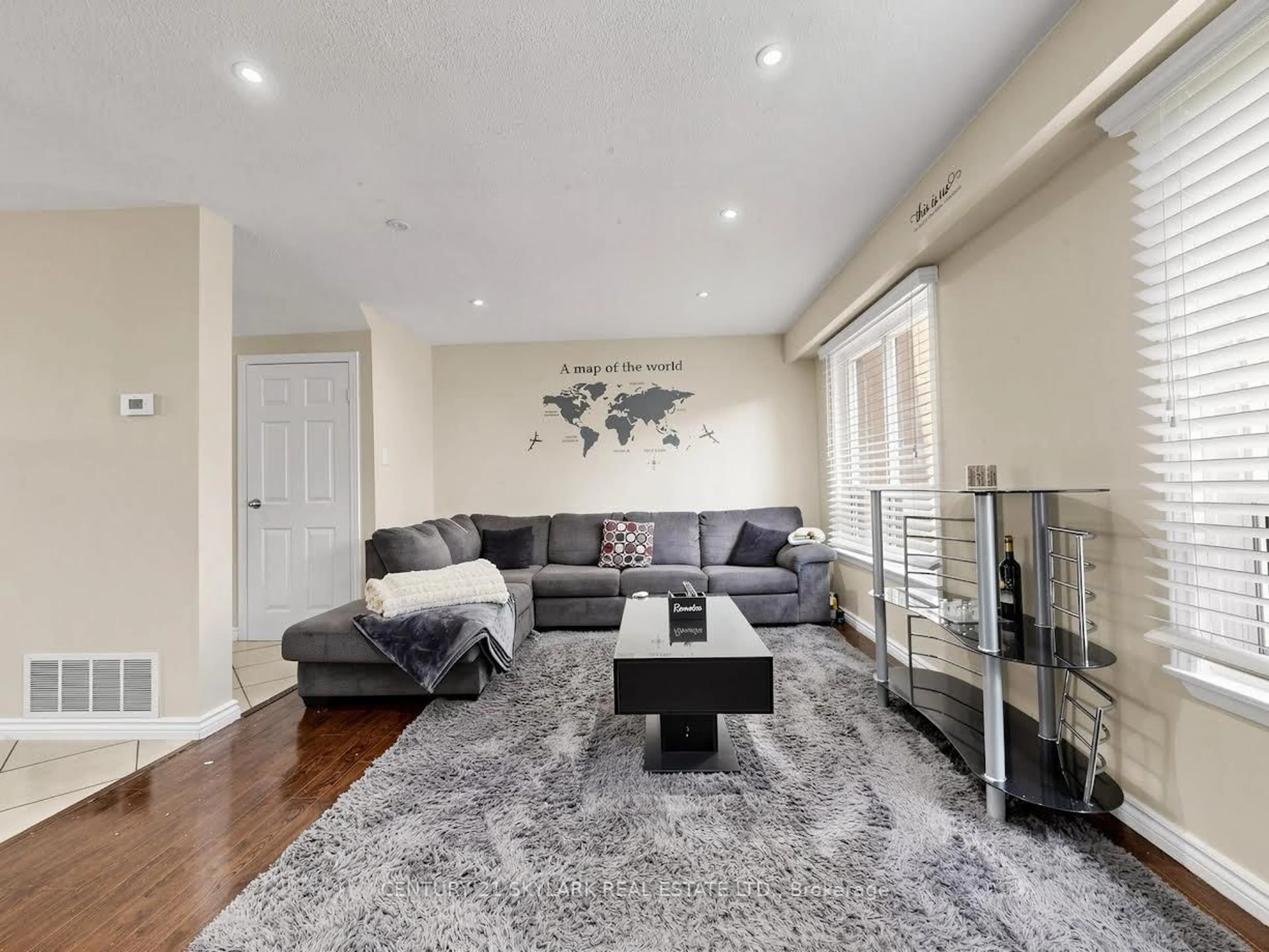 Living room with furniture, unknown for 164 Moregate Cres, Brampton Ontario L6S 3K9