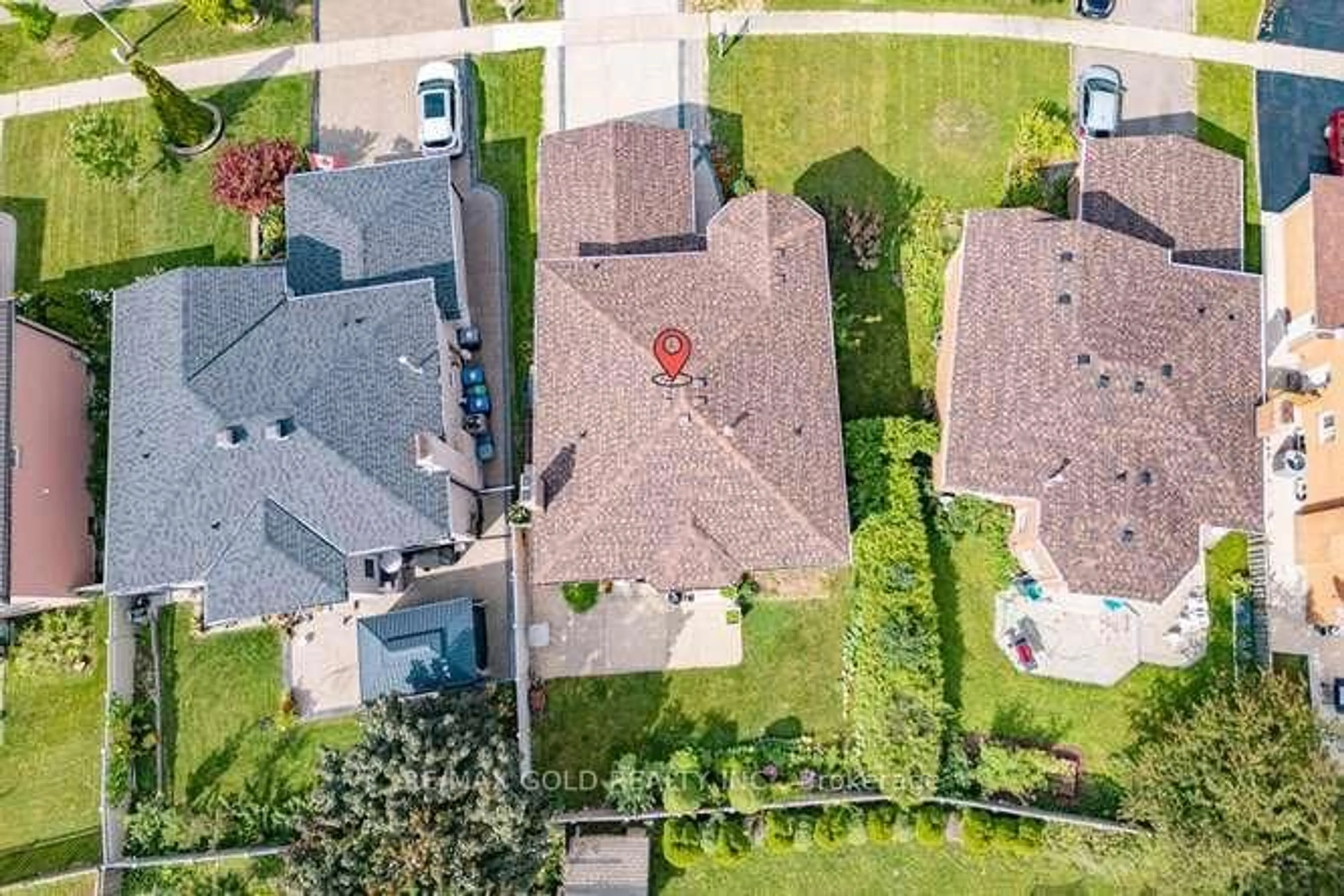 A pic from outside/outdoor area/front of a property/back of a property/a pic from drone, street for 57 Havelock Dr, Brampton Ontario L6W 4A8