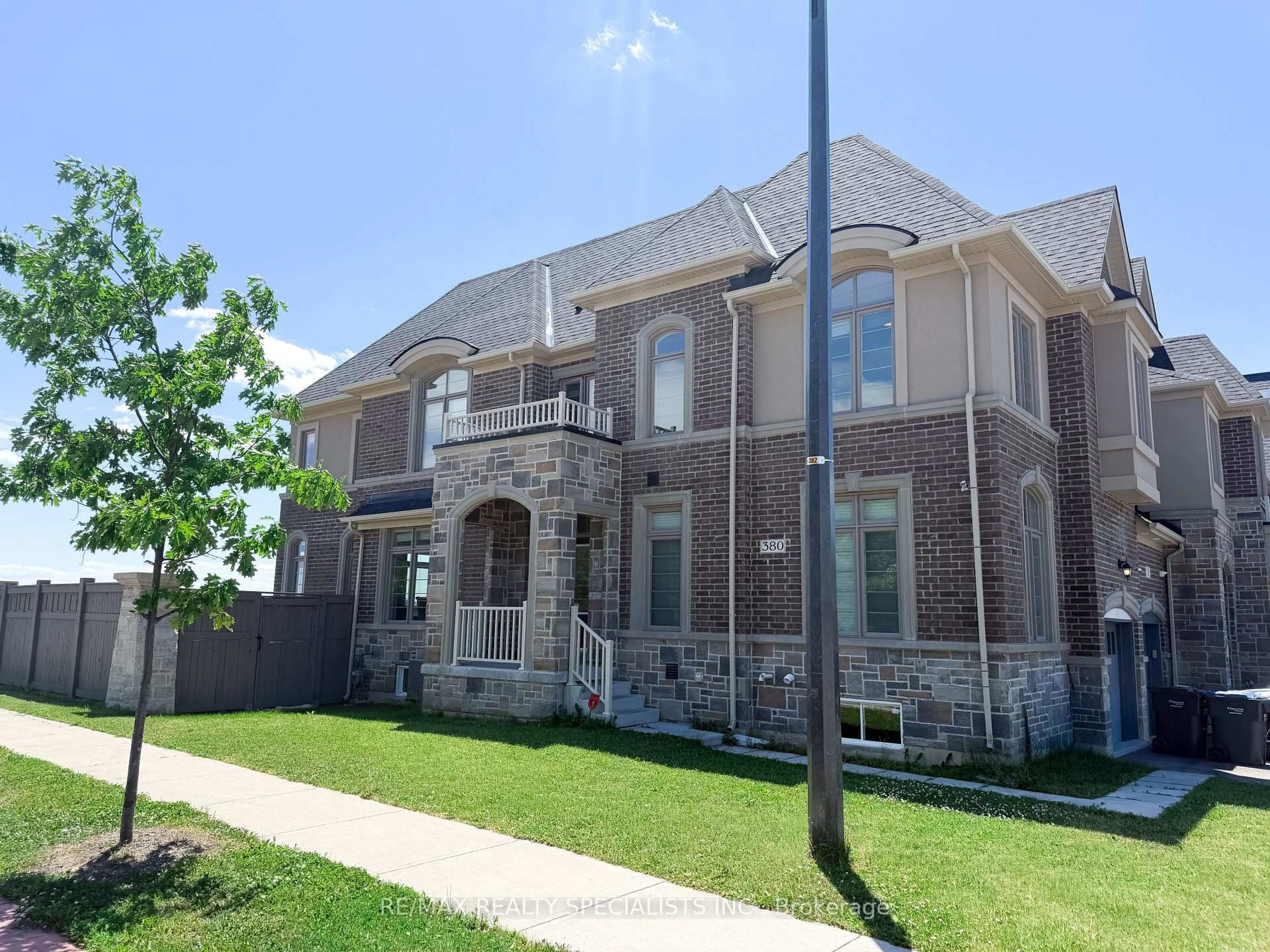 Home with brick exterior material, street for 380 Rivermont Rd, Brampton Ontario L6Y 6H7