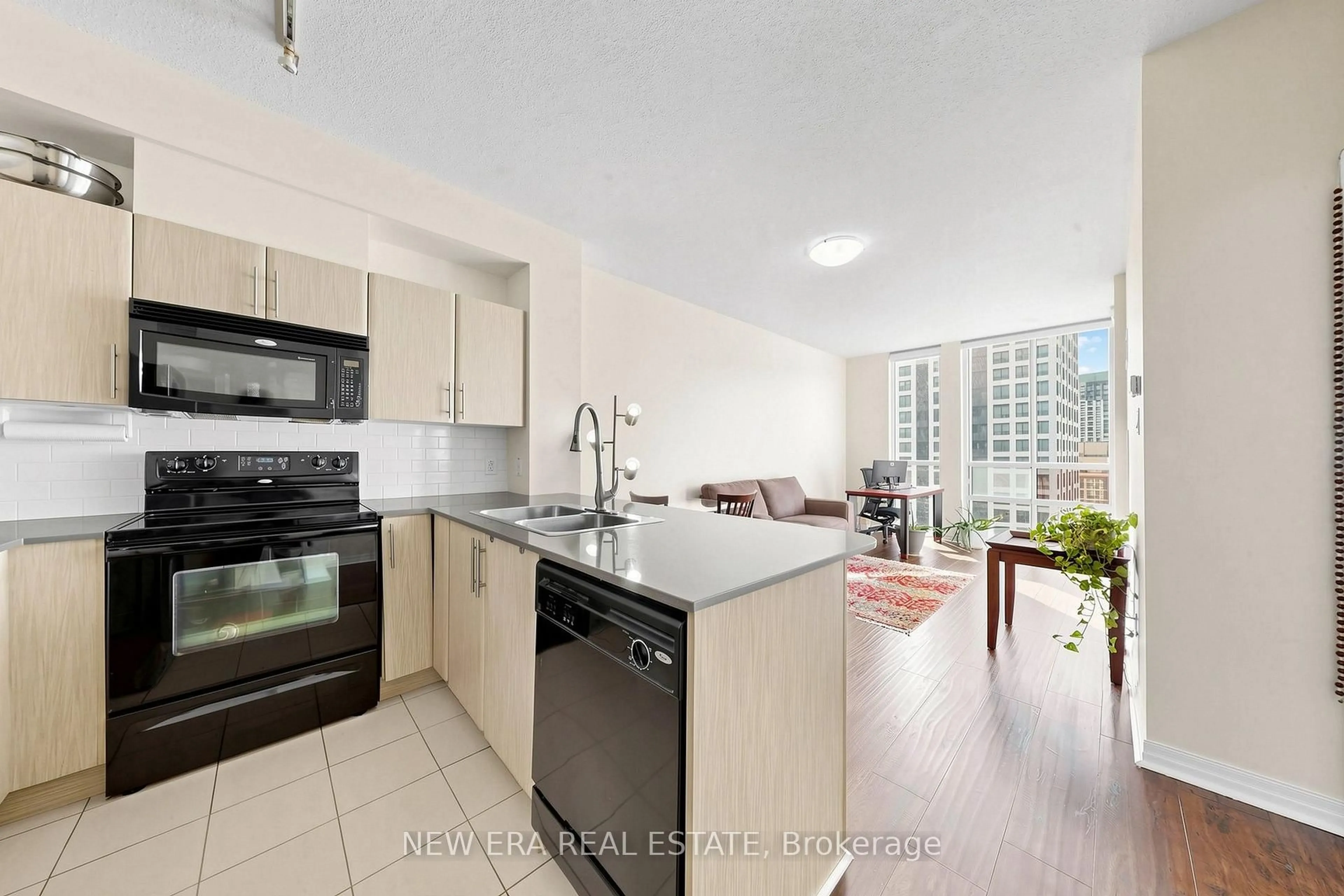 Unknown for 3515 Kariya Dr #2810, Mississauga Ontario L5B 0C1