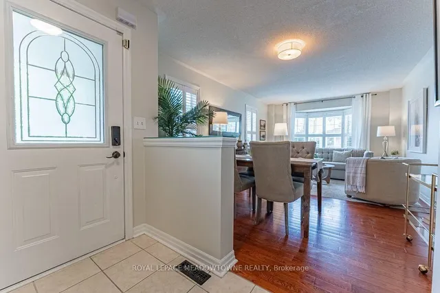 1116 Barclay Circ, Milton 5