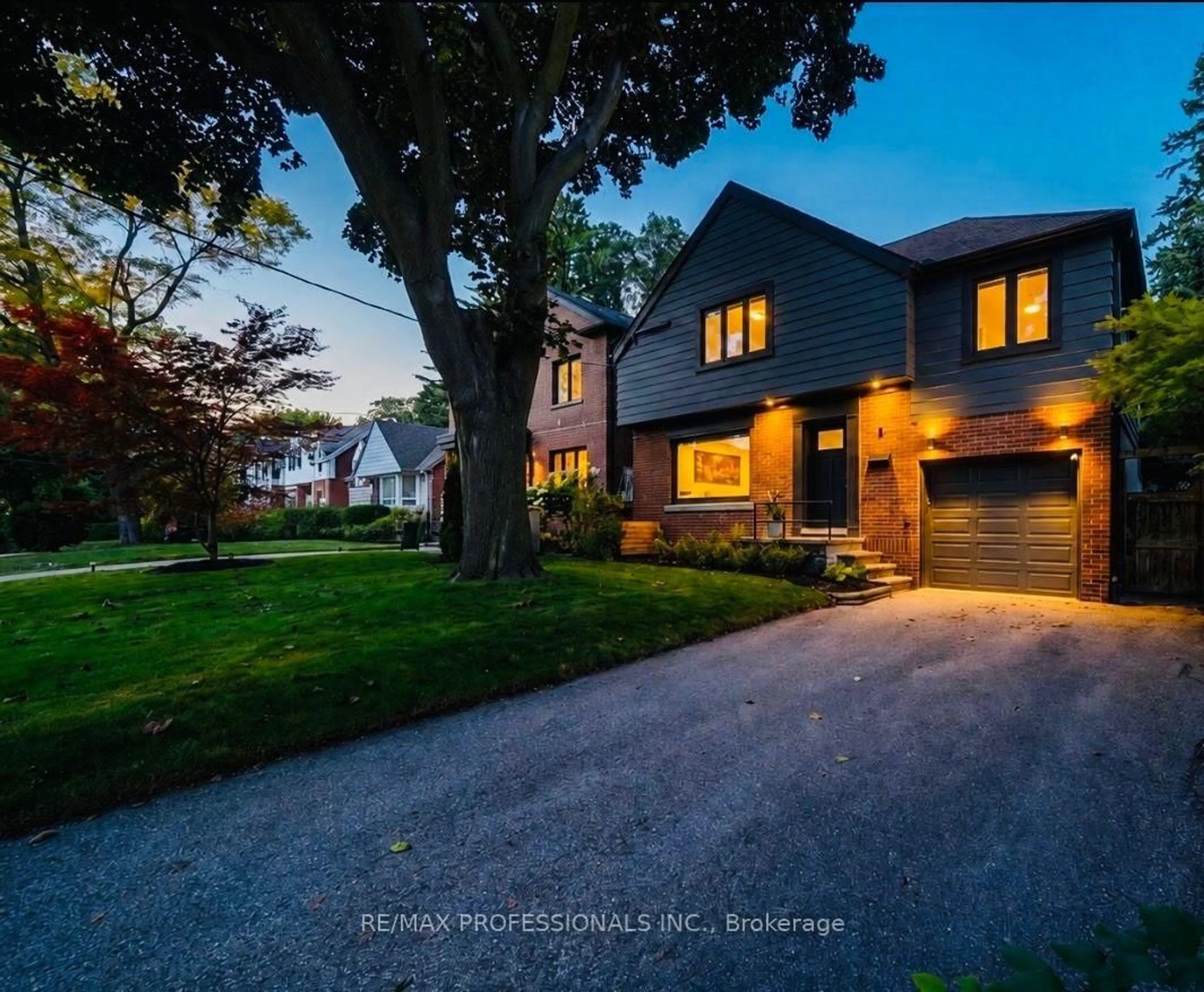 Home with brick exterior material, street for 4 Winston Grve, Toronto Ontario M8Y 2K8