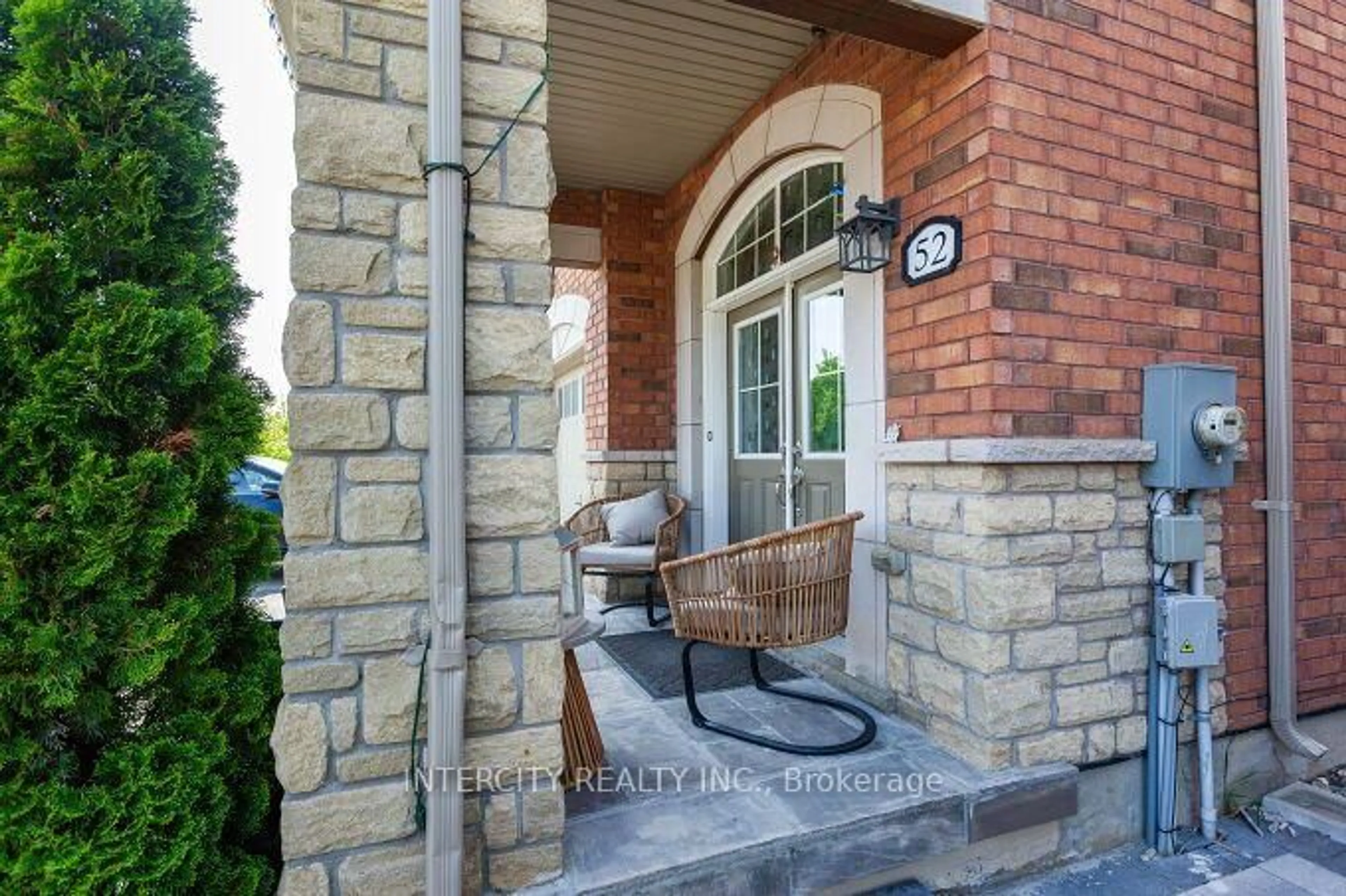Unknown for 52 Mcpherson Rd, Caledon Ontario L7C 4A7