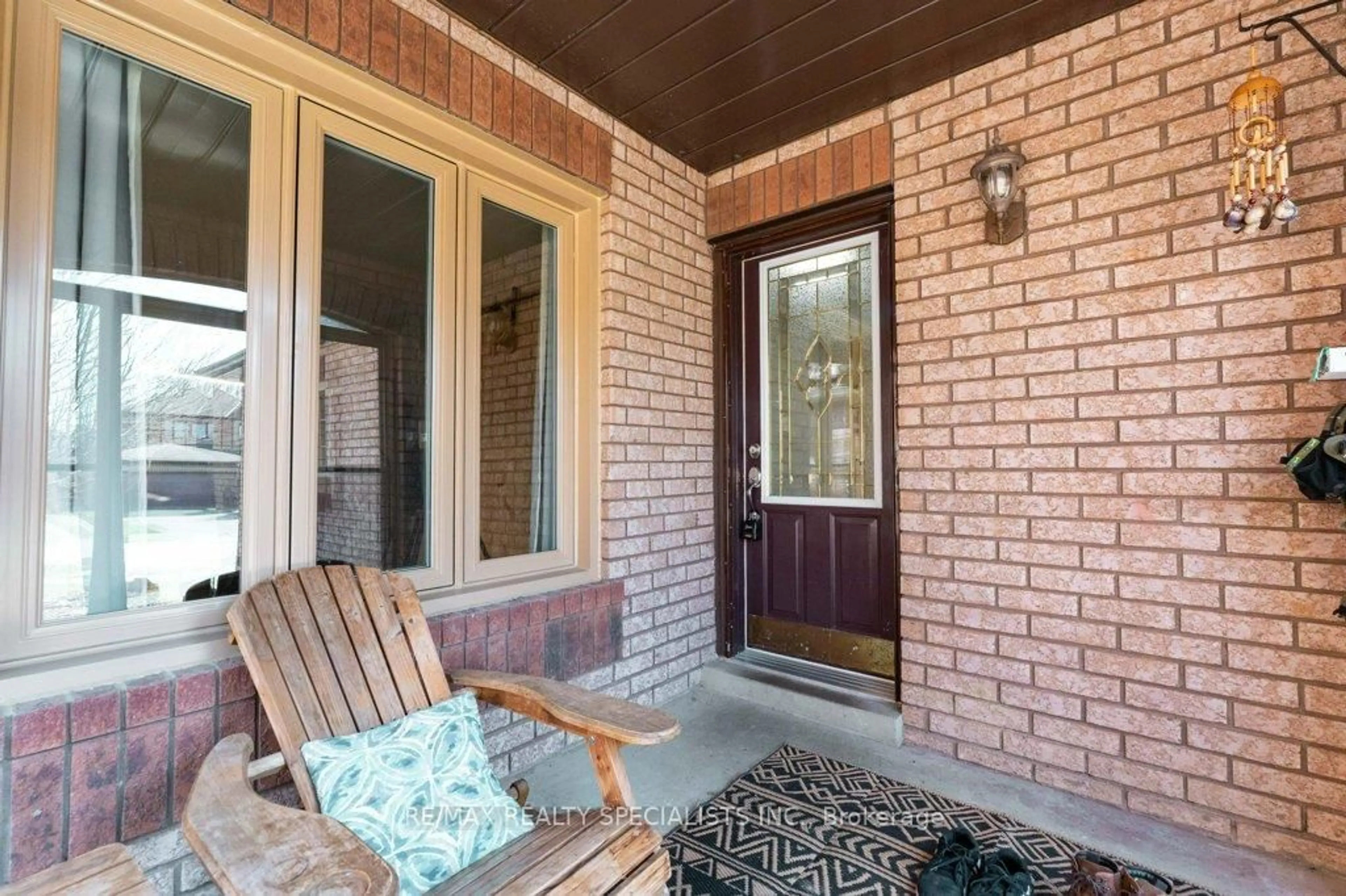 Home with brick exterior material, street for 34 Killaloe Cres, Halton Hills Ontario L7G 5N2