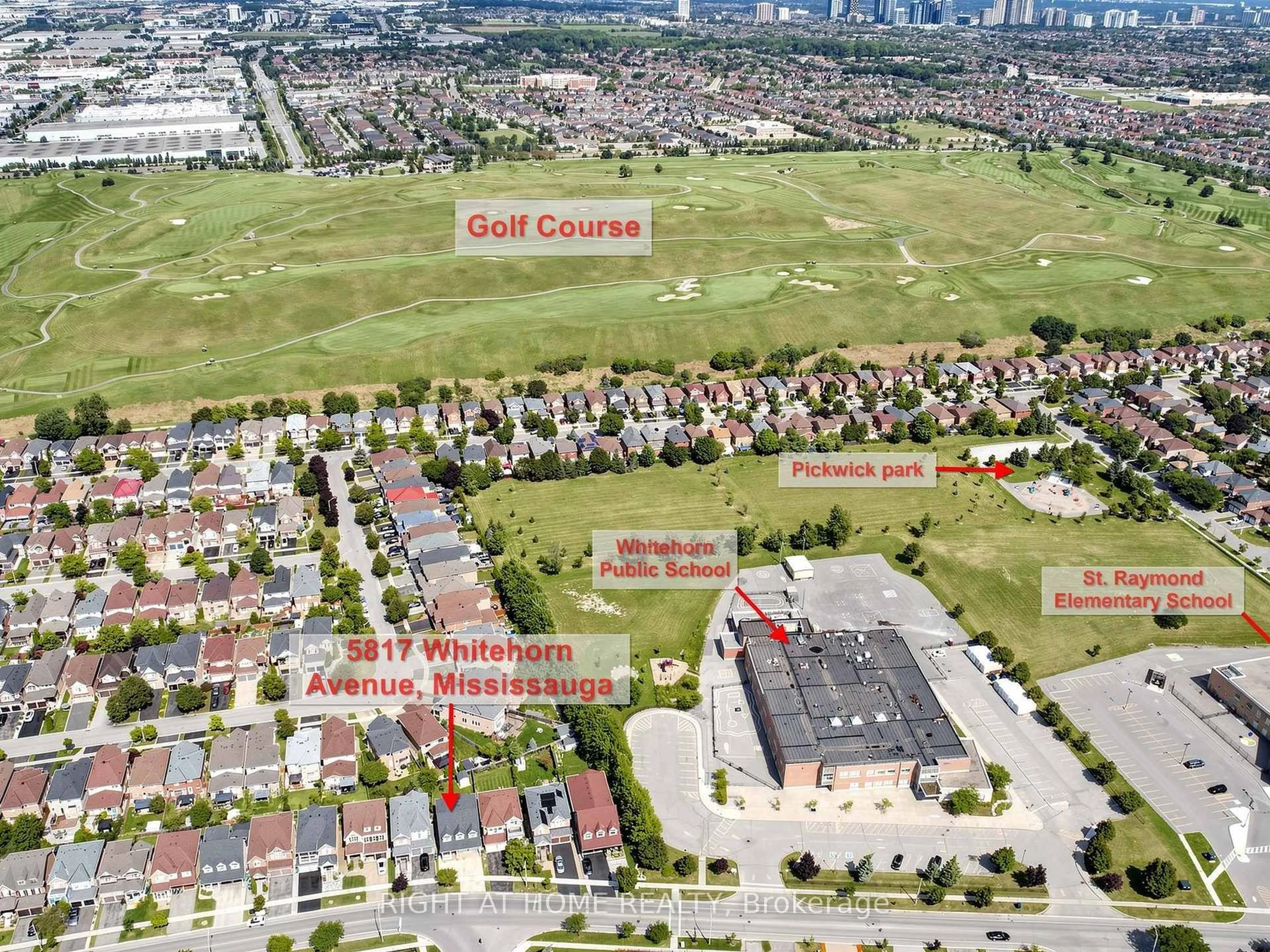 A pic from outside/outdoor area/front of a property/back of a property/a pic from drone, street for 5817 Whitehorn Ave, Mississauga Ontario L5V 2W6