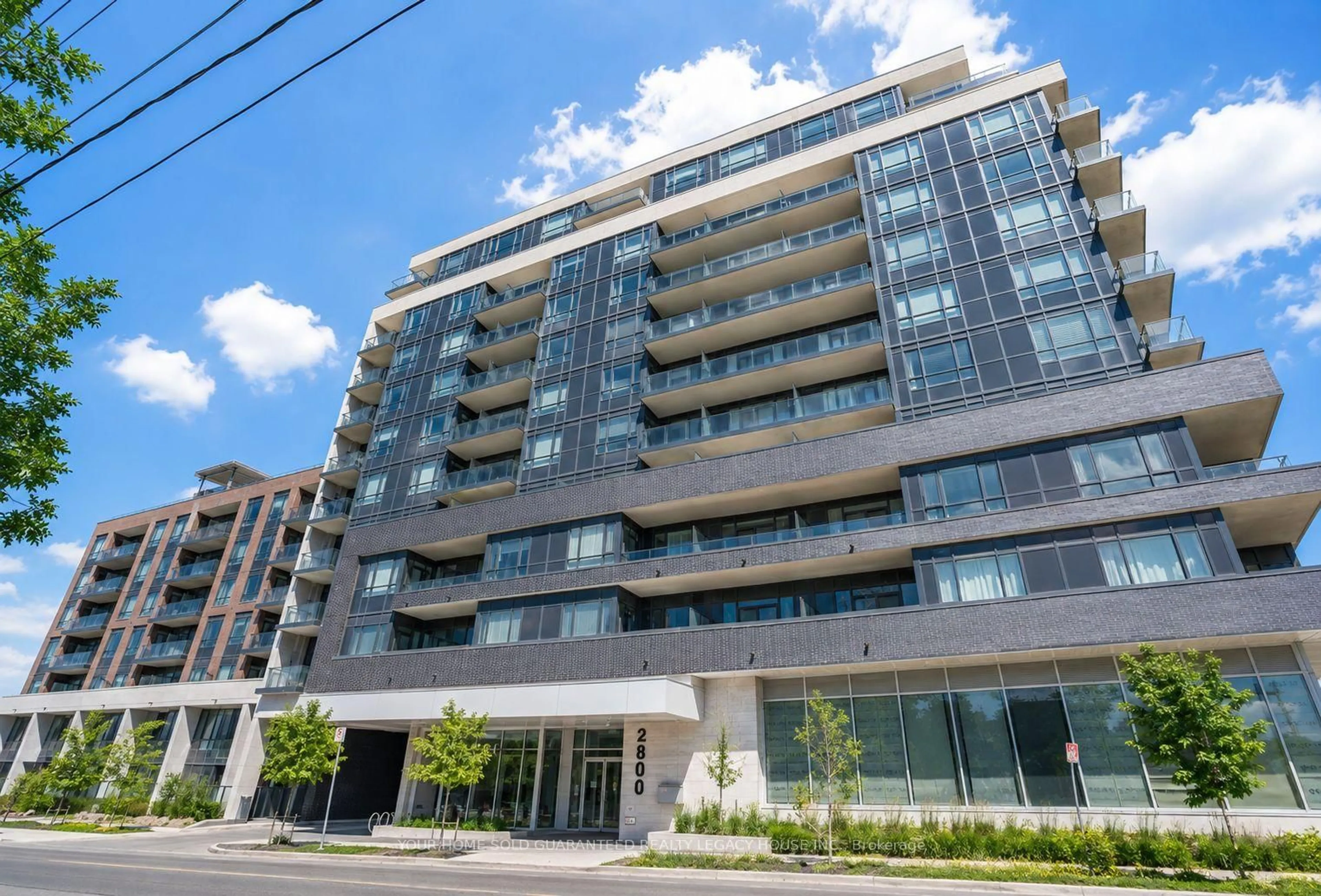 Patio, building for 2800 Keele St #505, Toronto Ontario M3M 2G4