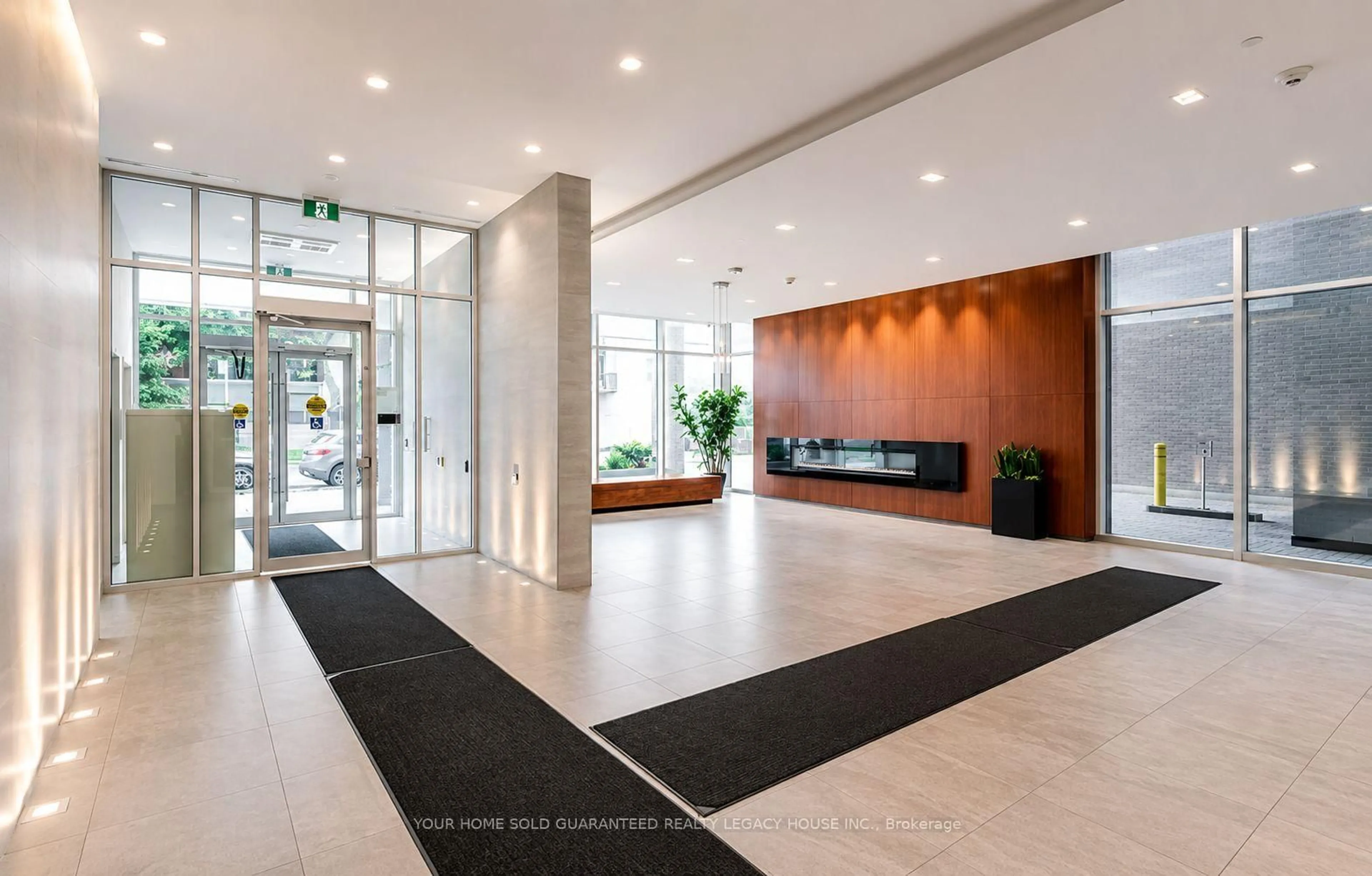 Lobby for 2800 Keele St #505, Toronto Ontario M3M 2G4