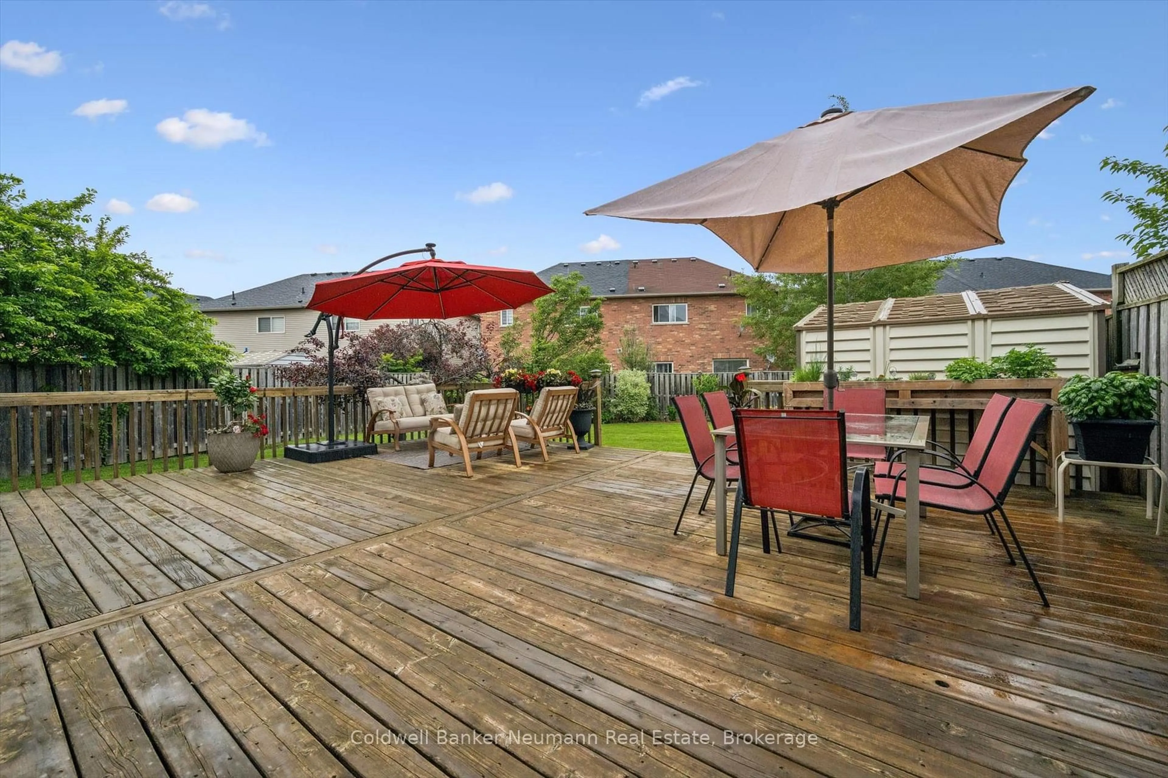 Patio, street for 308 Fasken Crt, Milton Ontario L9T 6S9