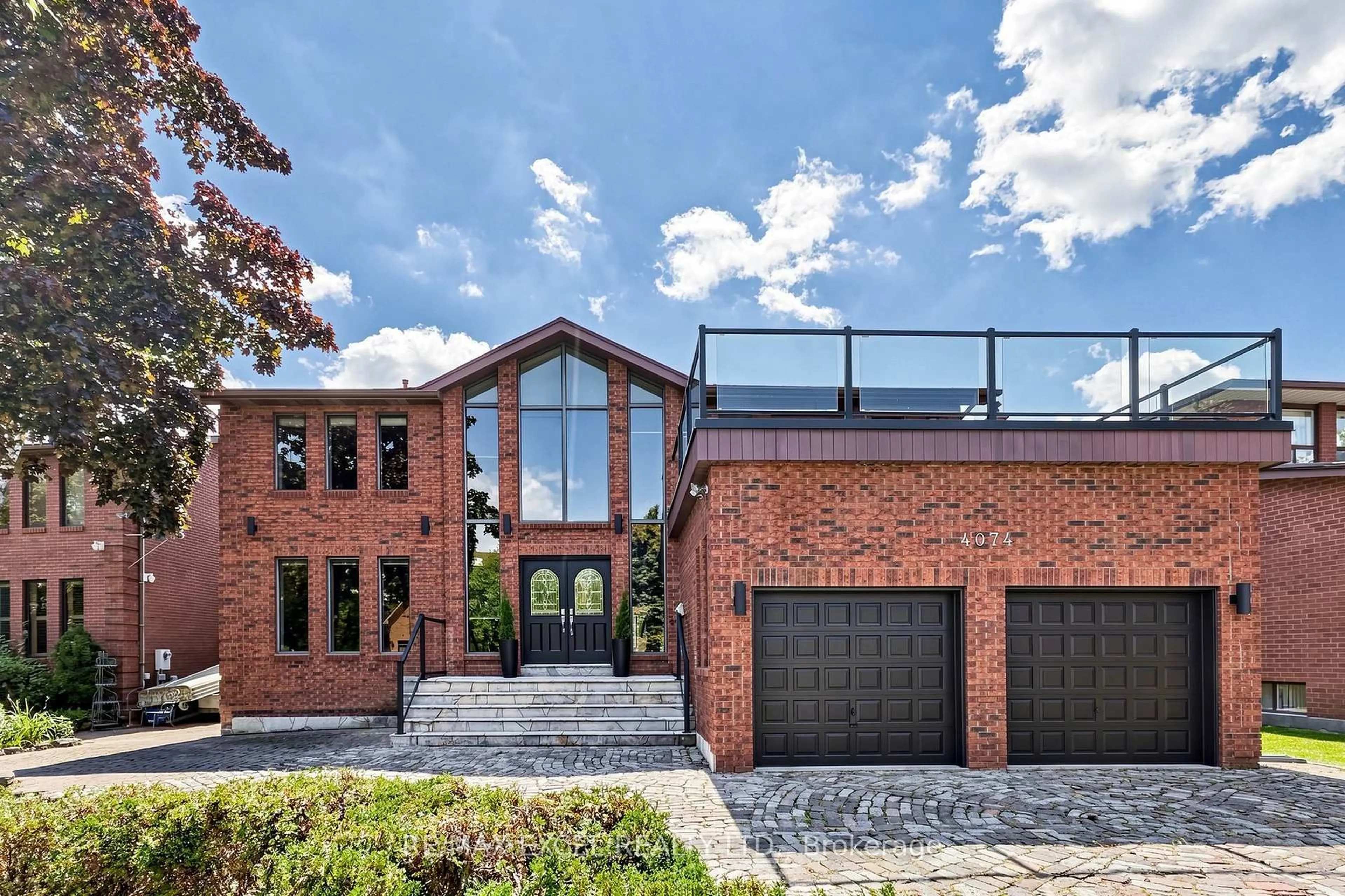 Home with brick exterior material, street for 4074 River Mill Way, Mississauga Ontario L4W 4A5