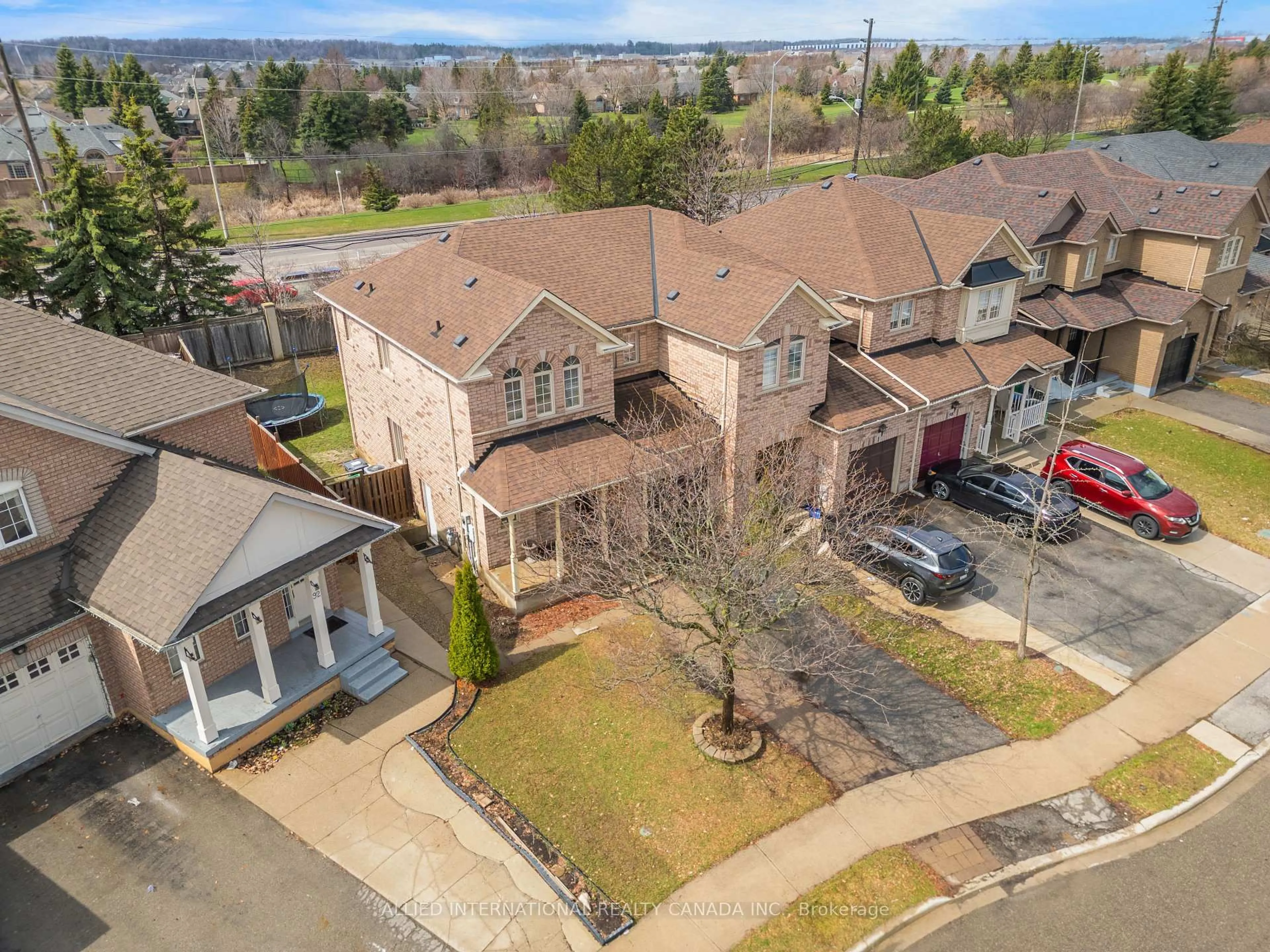 A pic from outside/outdoor area/front of a property/back of a property/a pic from drone, street for 94 Earth Star Tr, Brampton Ontario L6R 2N7