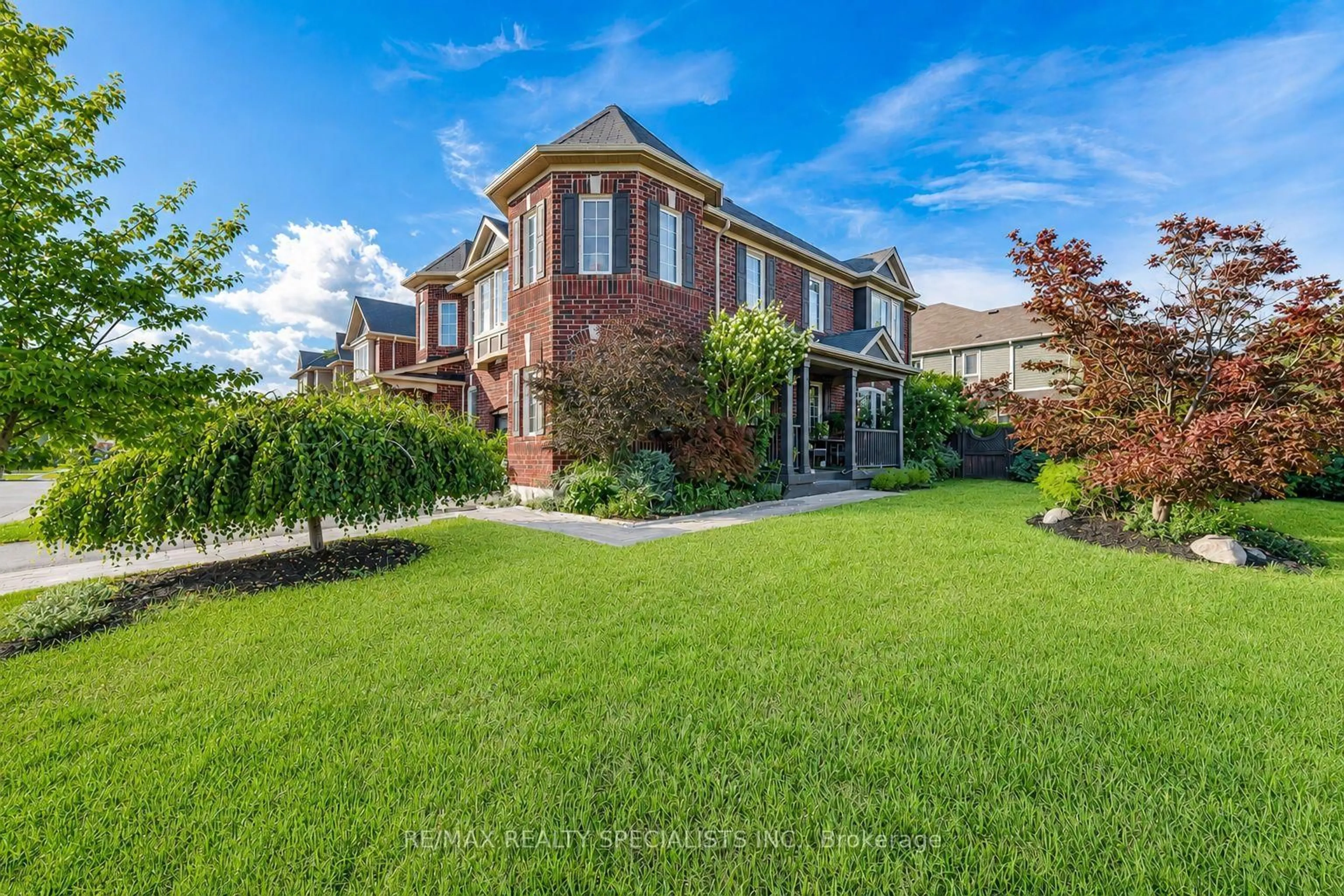 Home with brick exterior material, street for 308 Mortimer Cres, Milton Ontario L9T 8N6