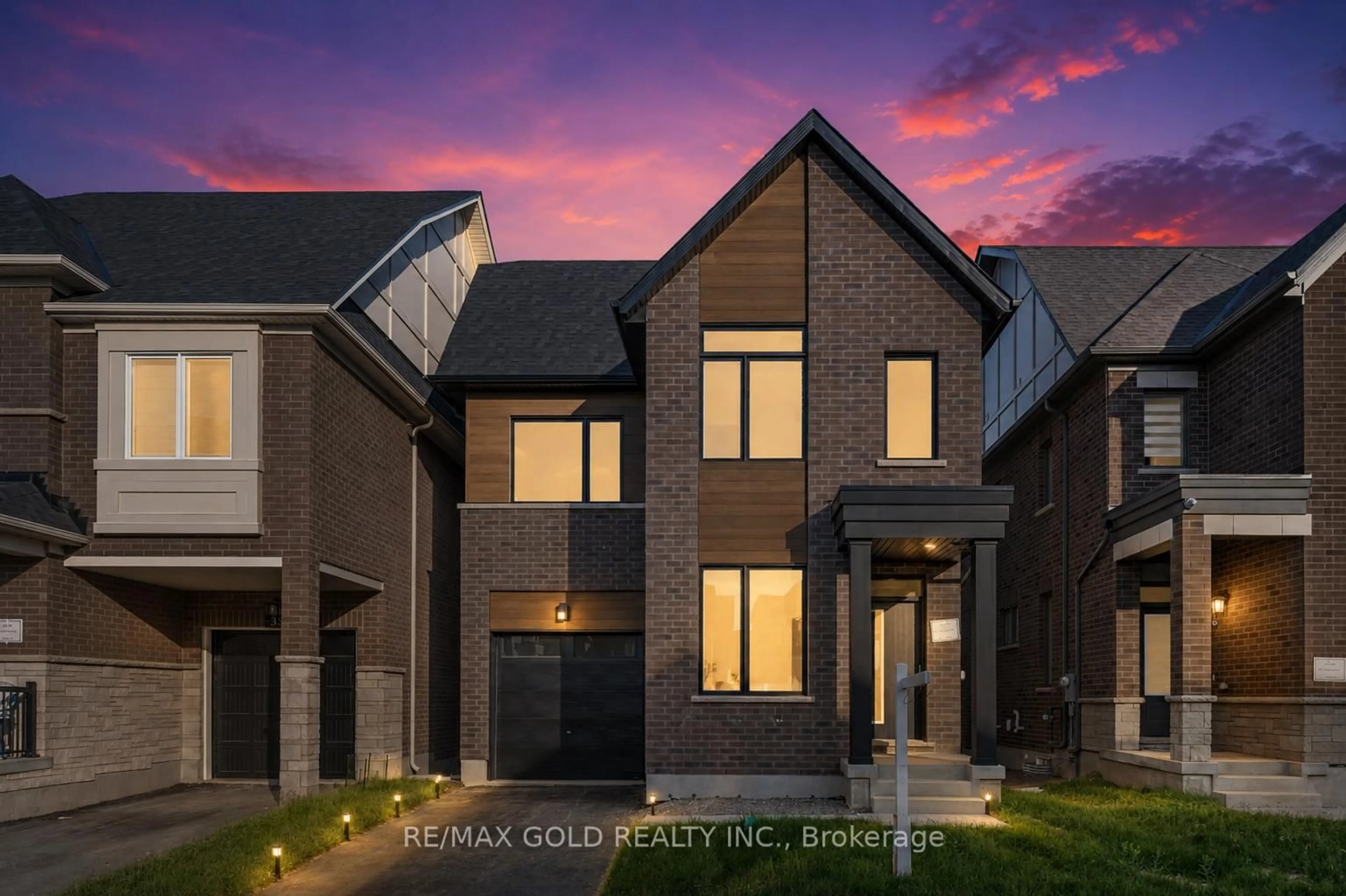 Home with brick exterior material, street for 39 Timber Falls Dr, Brampton Ontario L7A 0B8