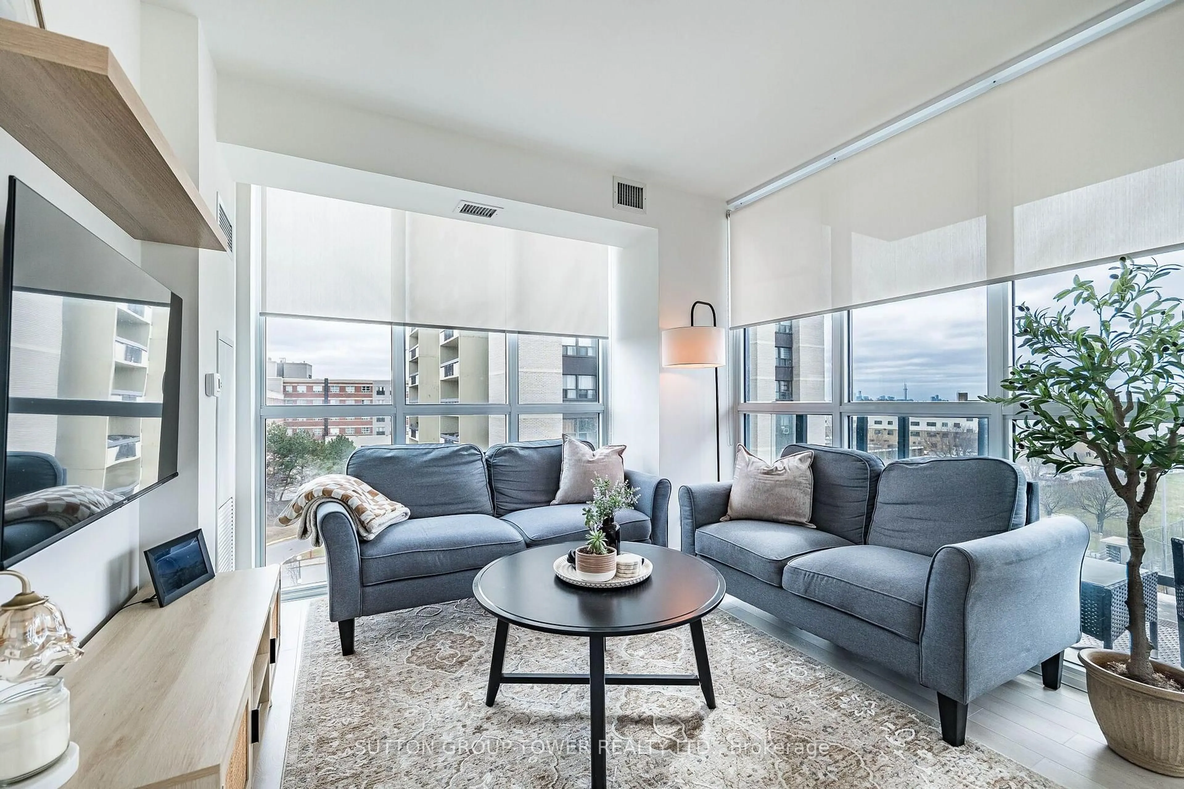 Living room with furniture, unknown for 1461 Lawrence Ave #609, Toronto Ontario M6L 0A6