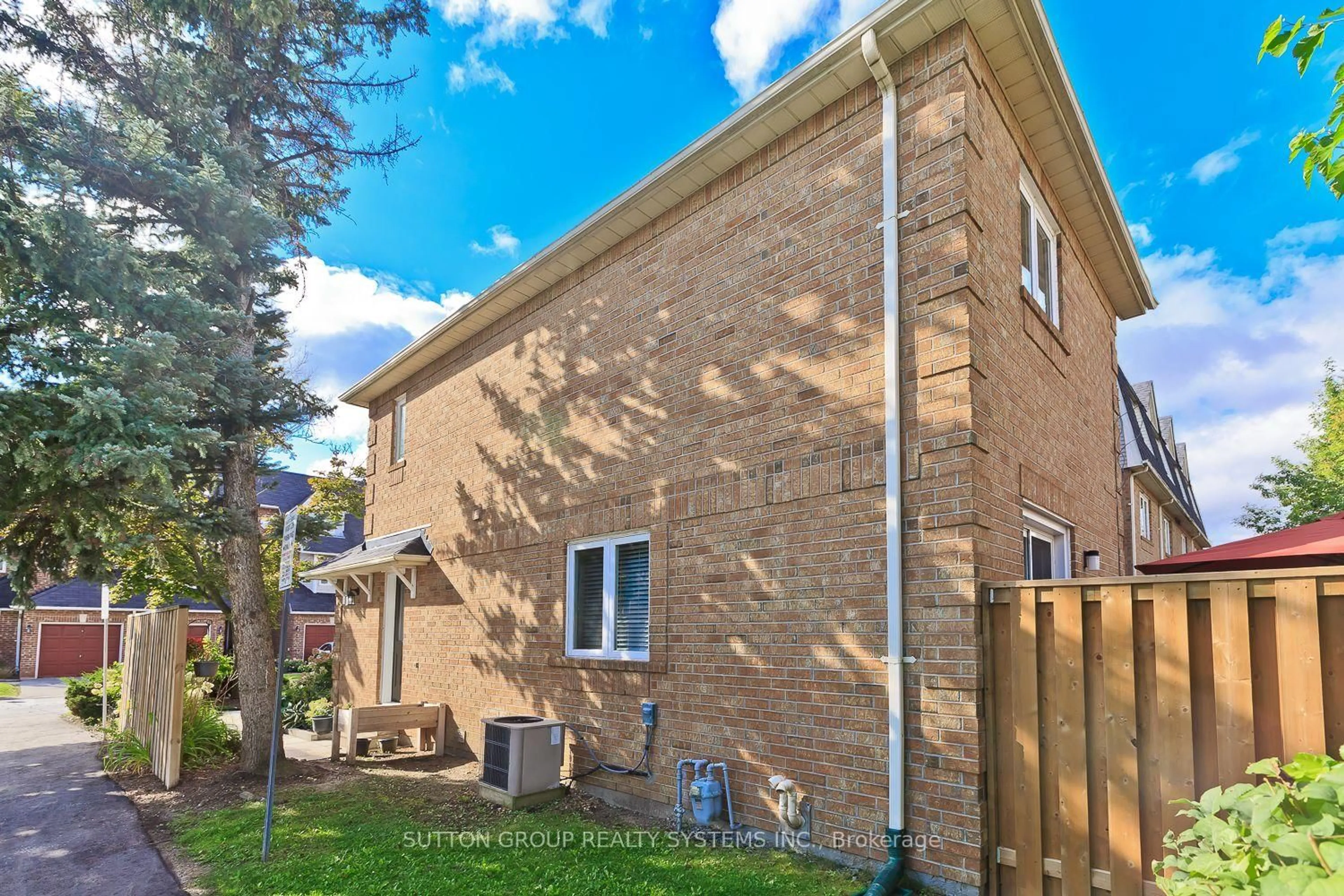 Unknown for 45 Bristol Rd #20, Mississauga Ontario L4Z 3P5