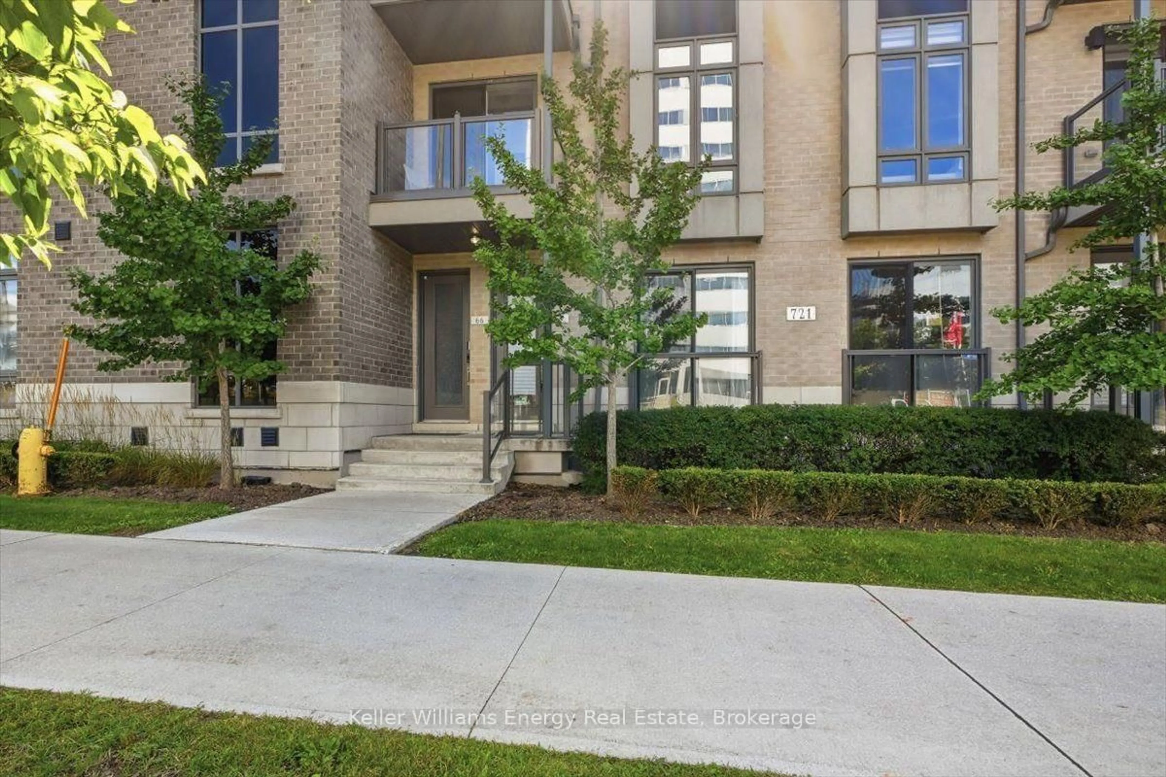 Unknown for 721 Lawrence Ave #65, Toronto Ontario M6A 0C6