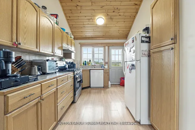 8555 Heritage Rd, Brampton 5