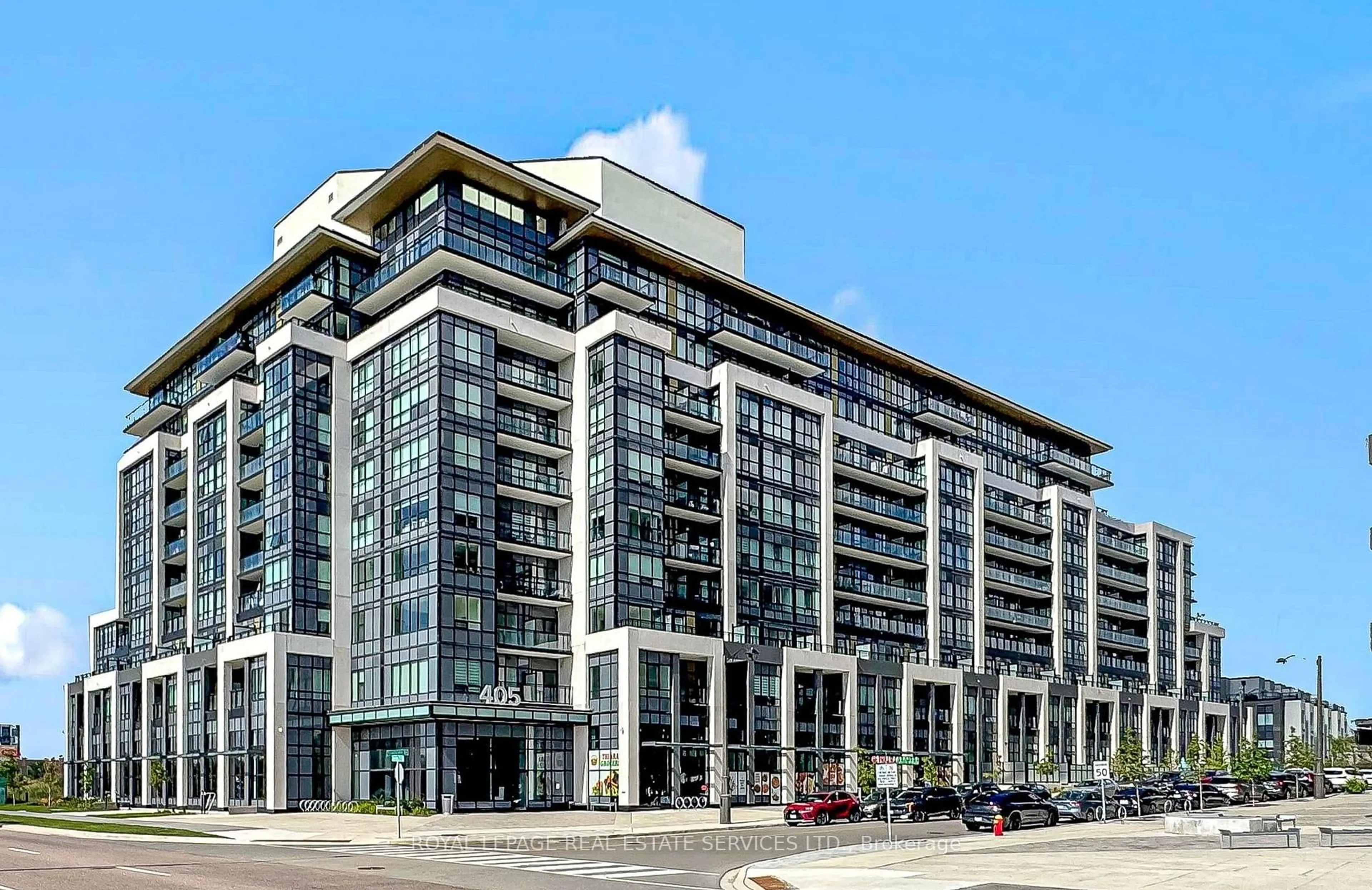 Indoor foyer for 405 Dundas St #431, Oakville Ontario L6M 5P9