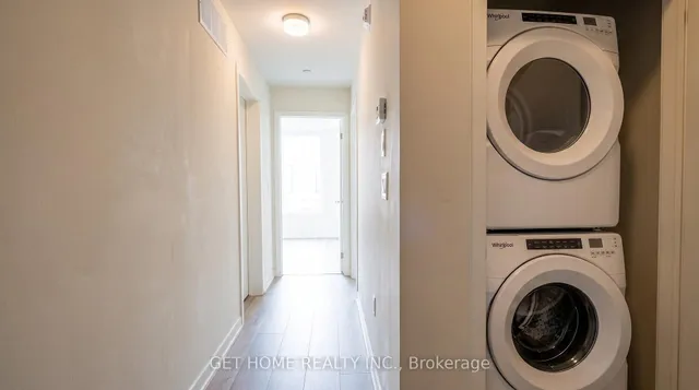 3415 Ridgeway Dr #5, Mississauga 5