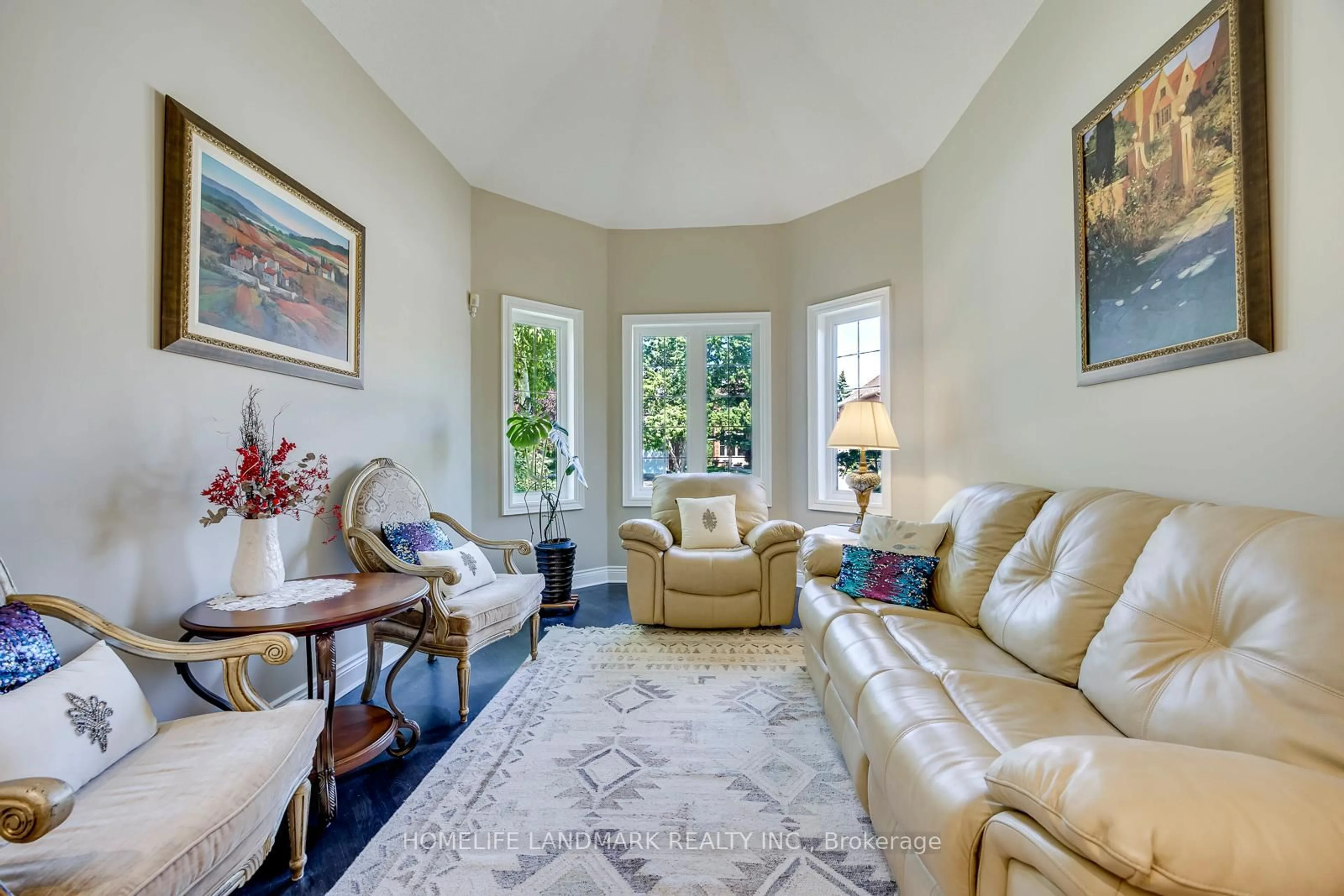 Living room with furniture, unknown for 1248 Bowman Dr, Oakville Ontario L6M 3J5