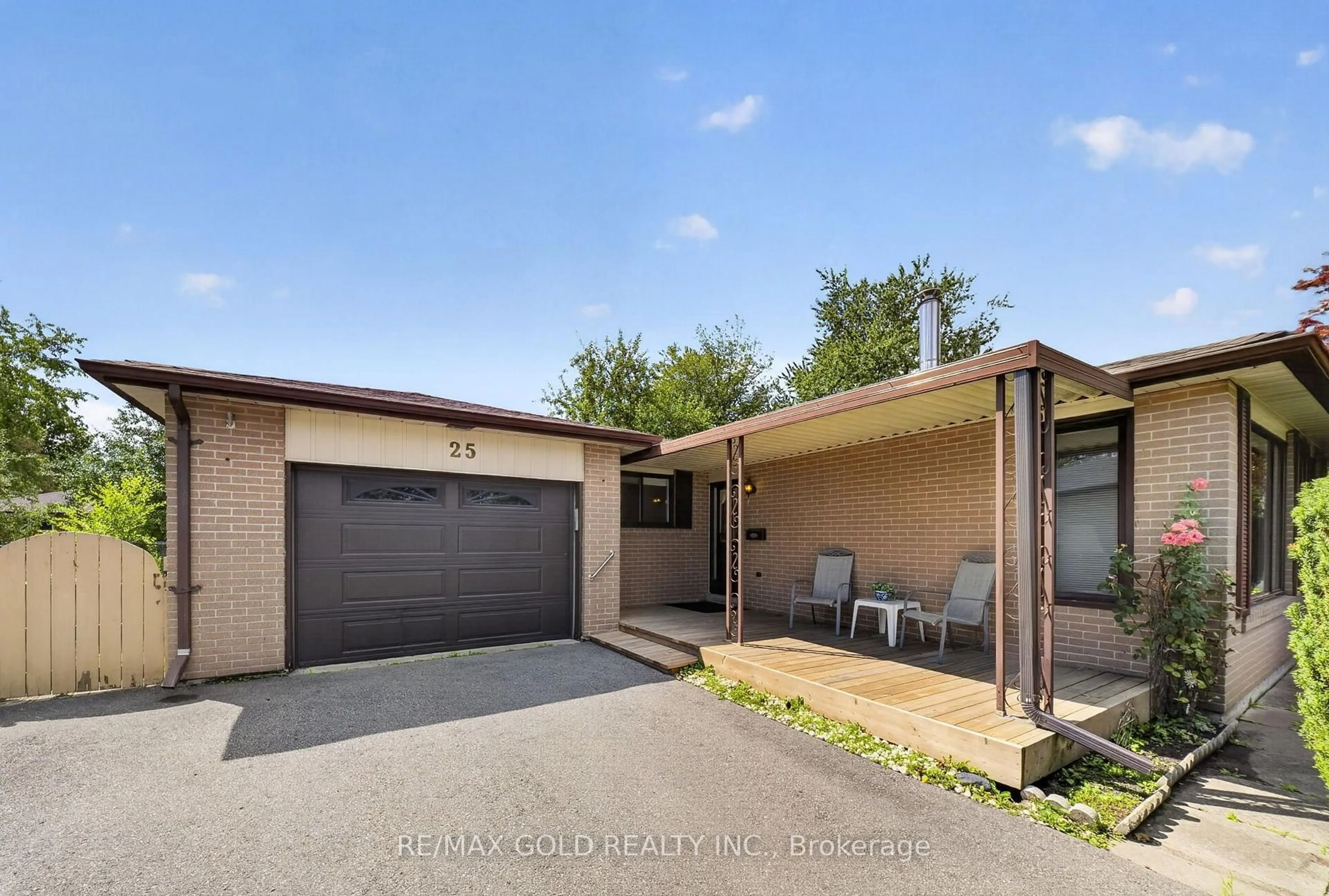 Unknown for 25 Drayton Cres, Brampton Ontario L6T 3G6
