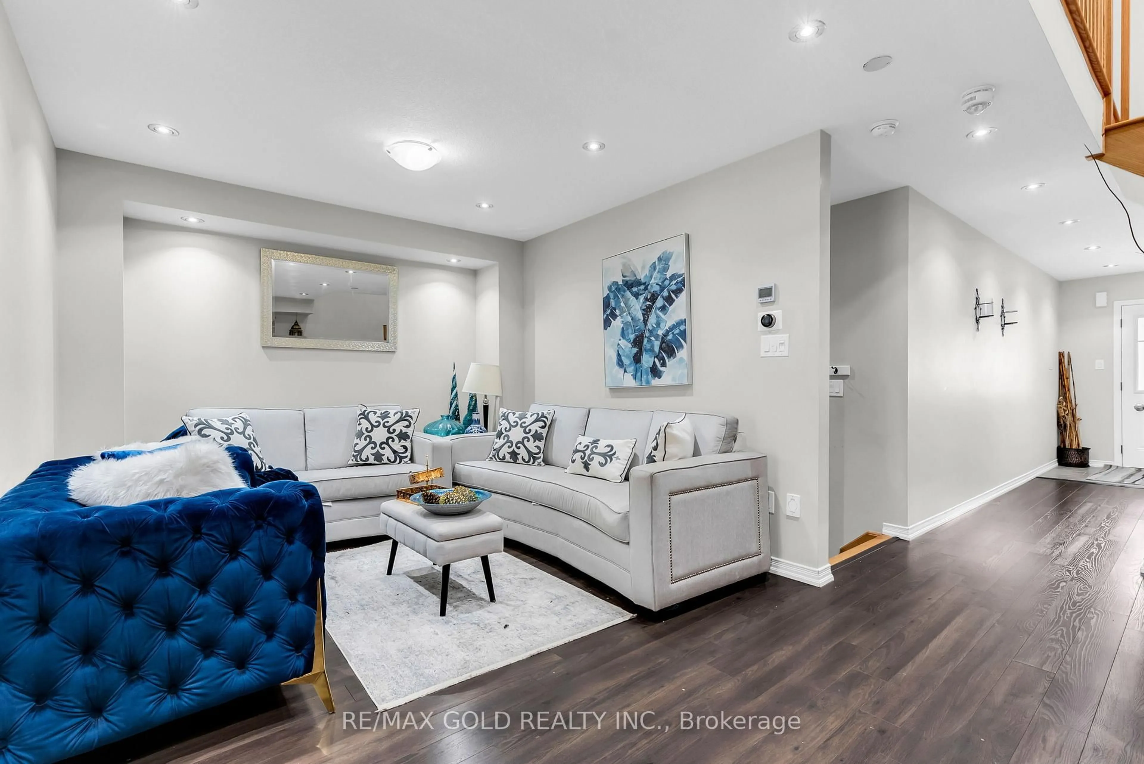 Living room with furniture, unknown for 486 Queen Mary Dr, Brampton Ontario L7A 4N3