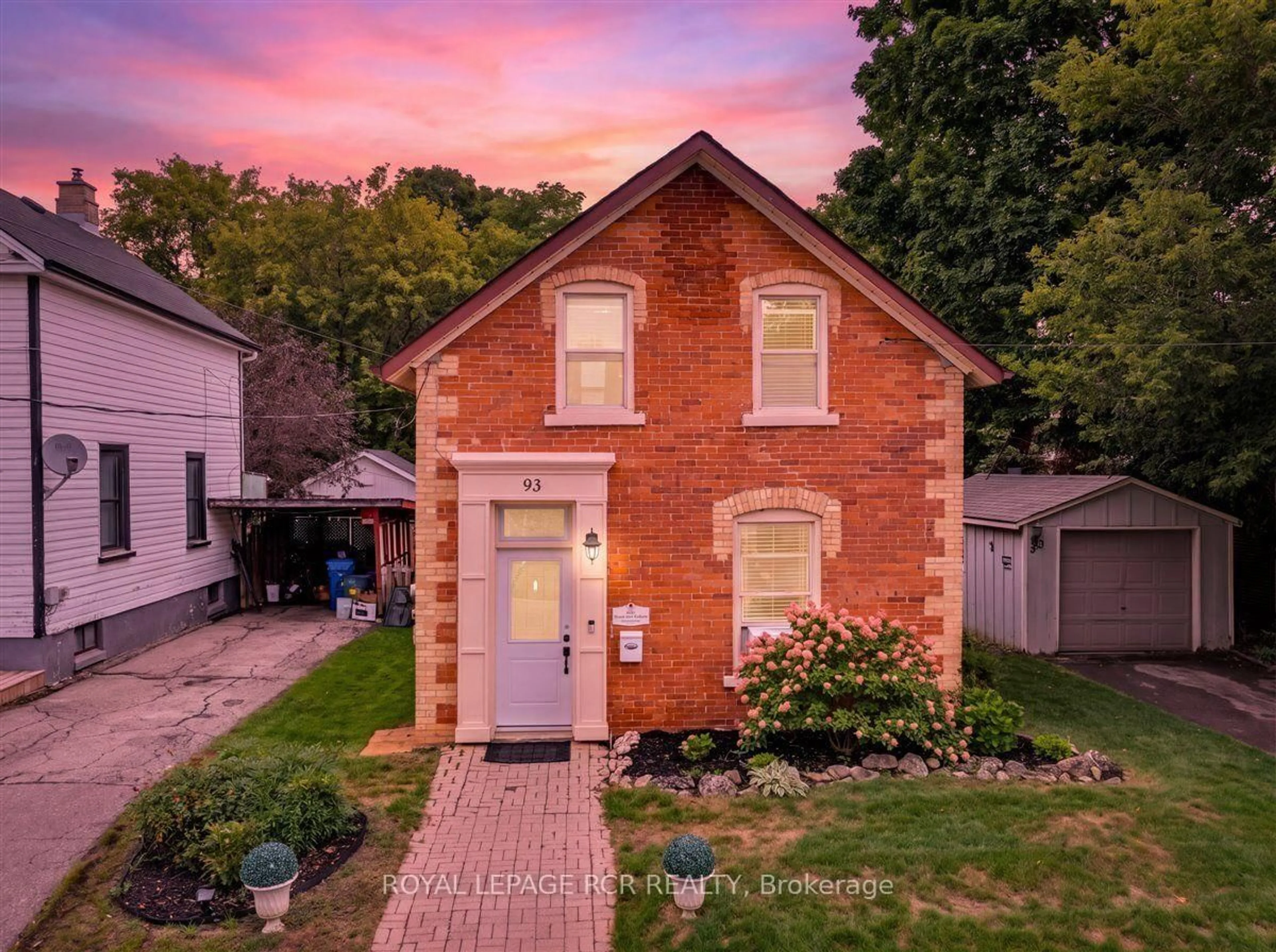 Home with brick exterior material, street for 93 Mill St, Orangeville Ontario L9W 2M9