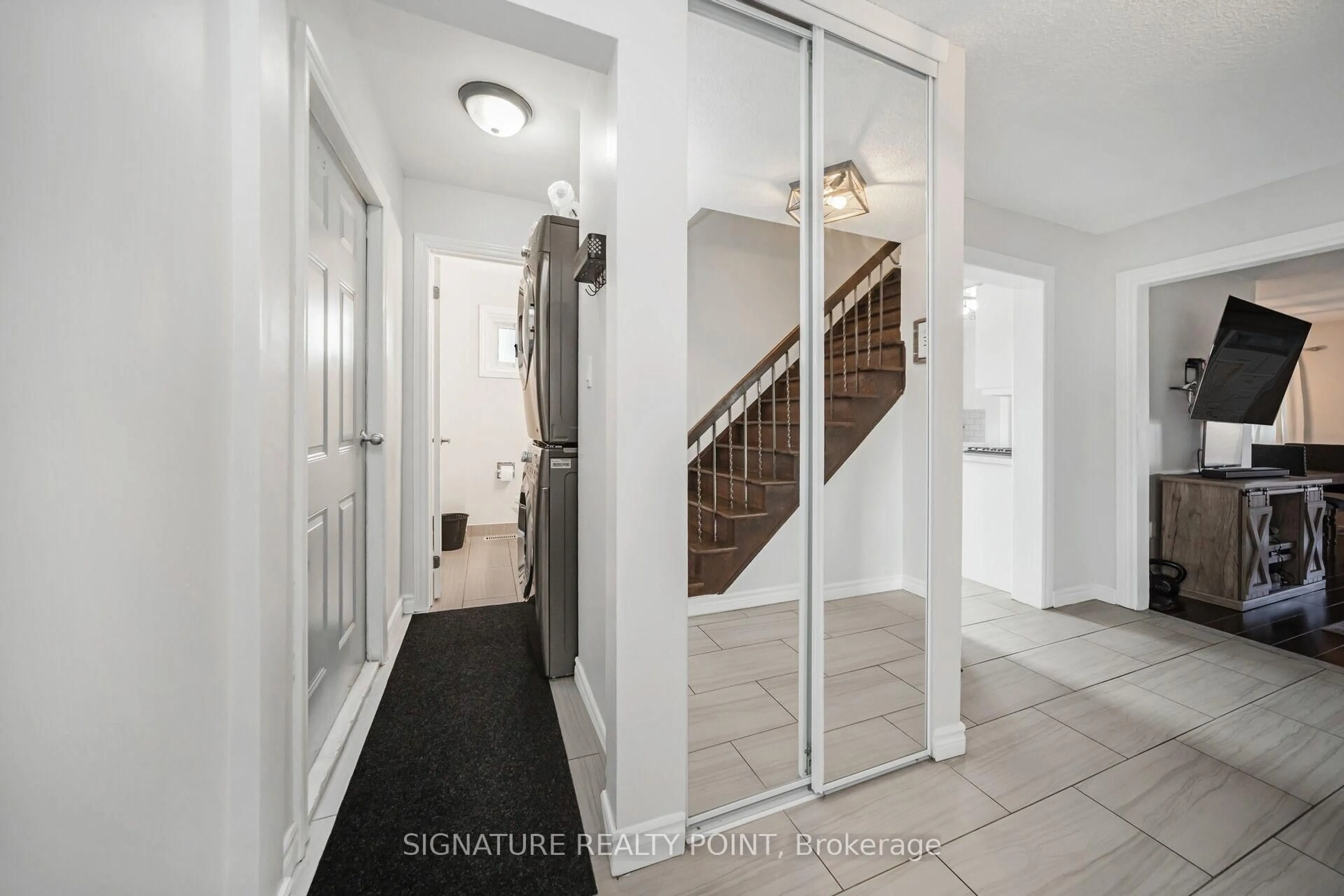 Unknown for 222 Simmons Blvd, Brampton Ontario L6V 3Y1