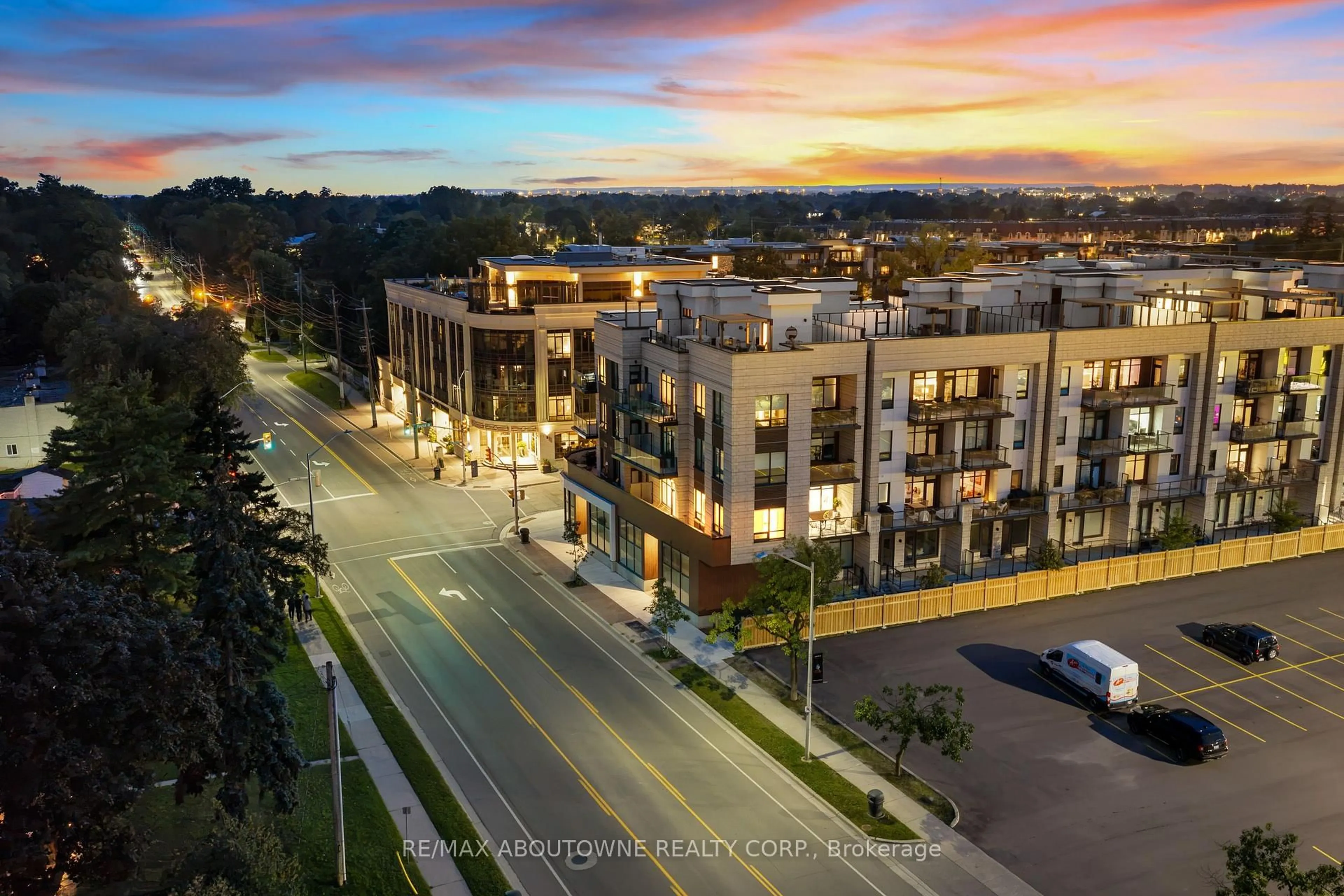 A pic from outside/outdoor area/front of a property/back of a property/a pic from drone, street for 123 Maurice Dr #214, Oakville Ontario L6K 2W6