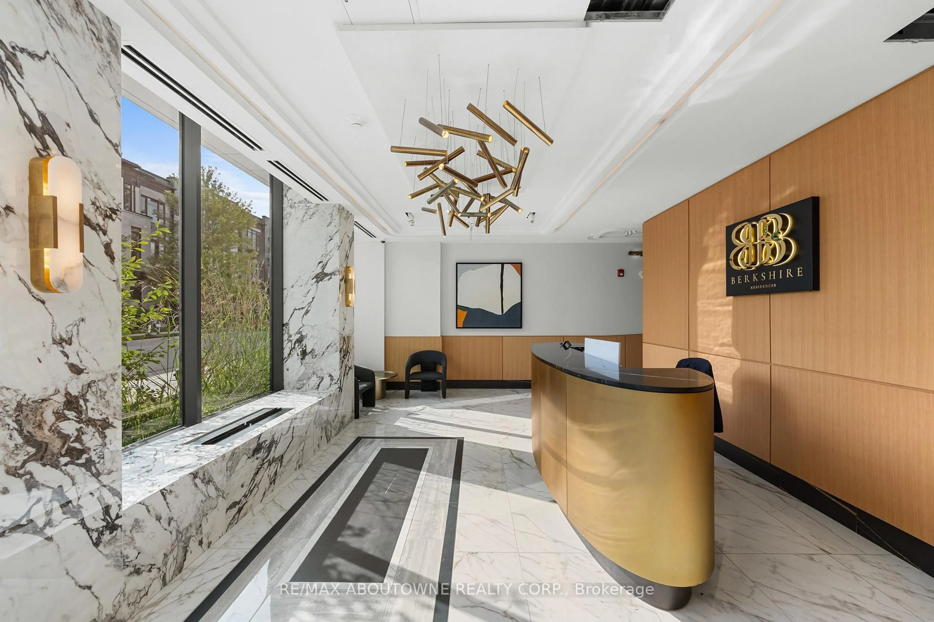 Lobby for 123 Maurice Dr #214, Oakville Ontario L6K 2W6