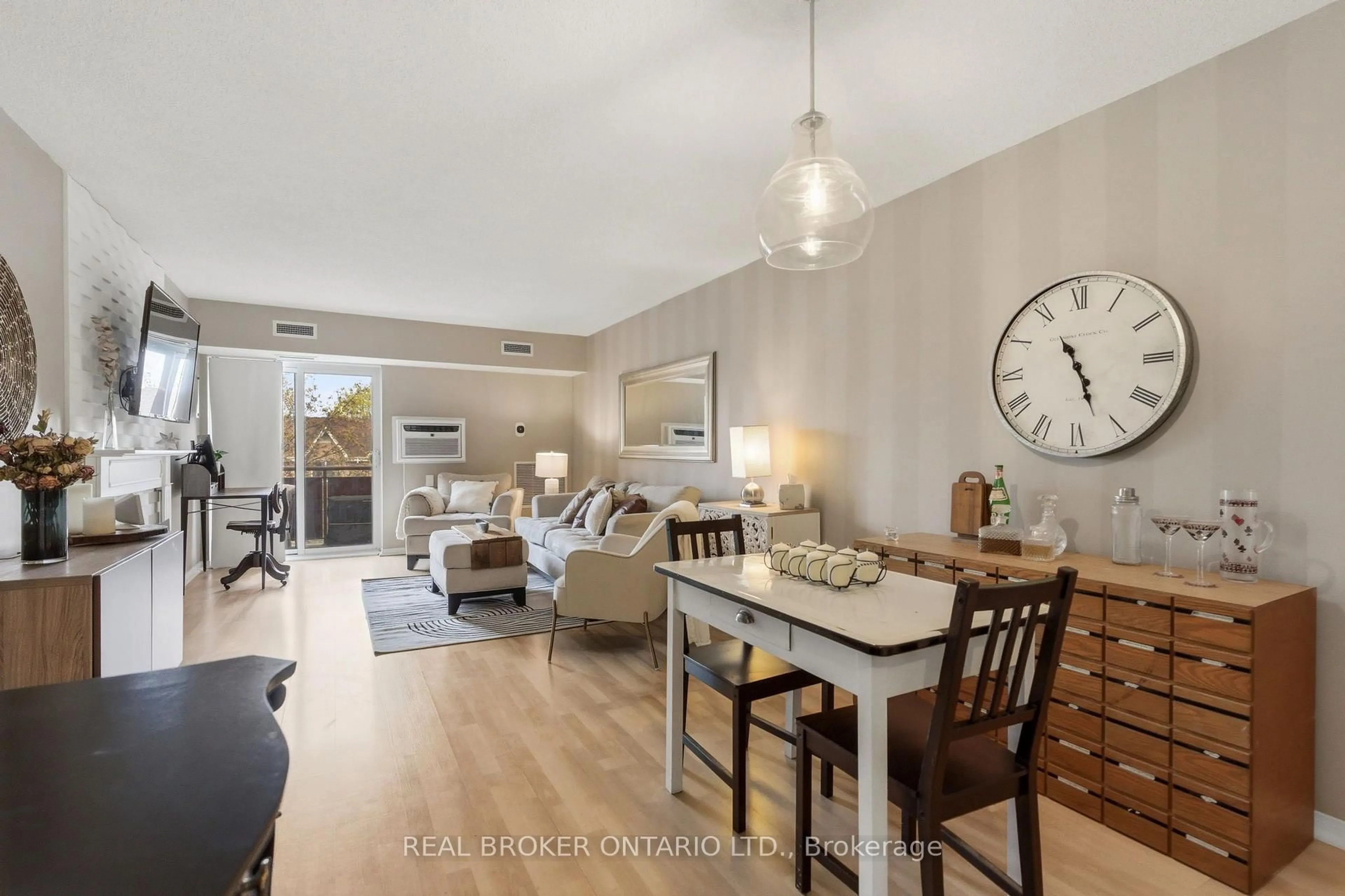 Living room with furniture, unknown for 211 Forum Dr #302C, Mississauga Ontario L4Z 4C1