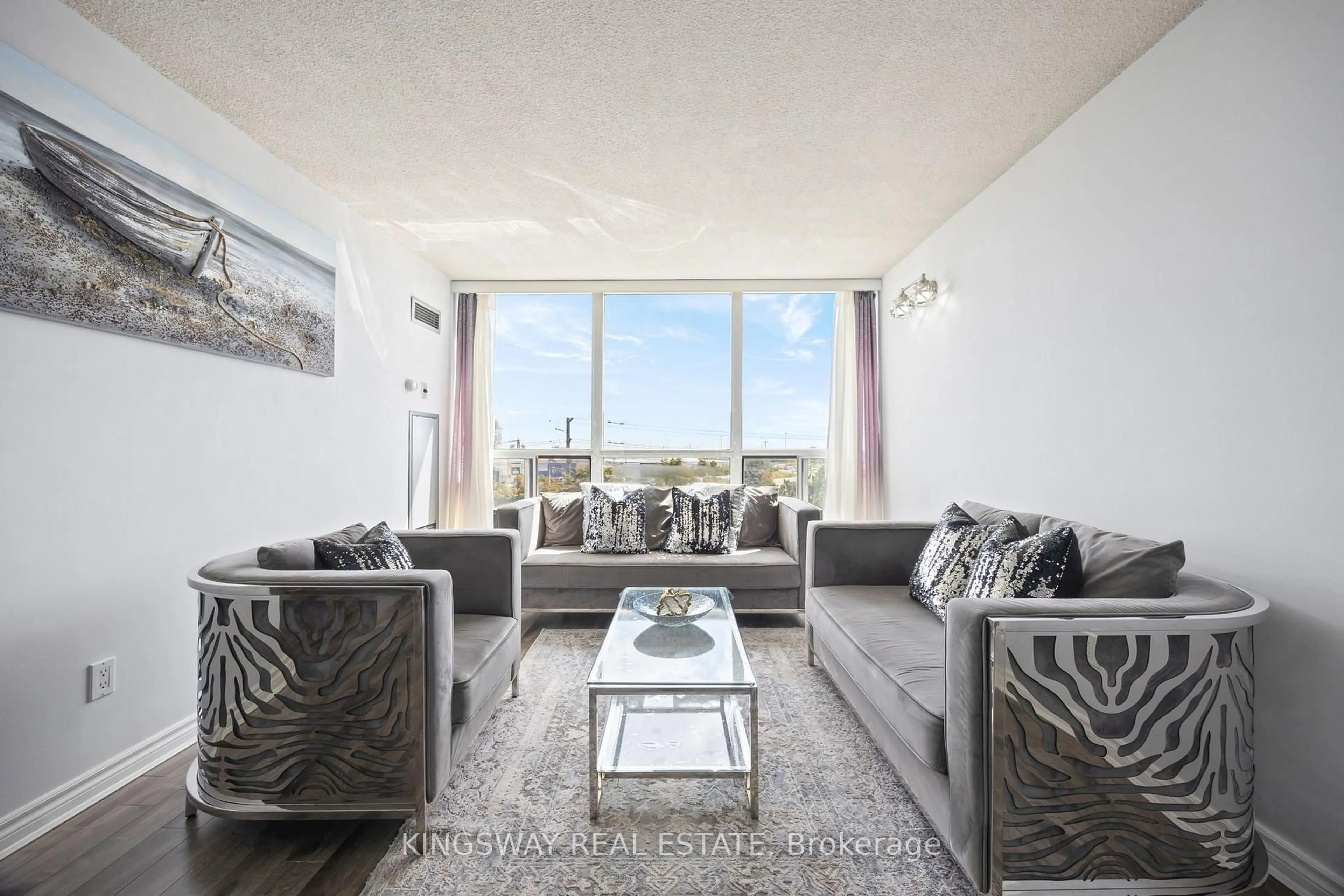 Living room with furniture, unknown for 12 Laurelcrest St #507, Brampton Ontario L6S 5Y4