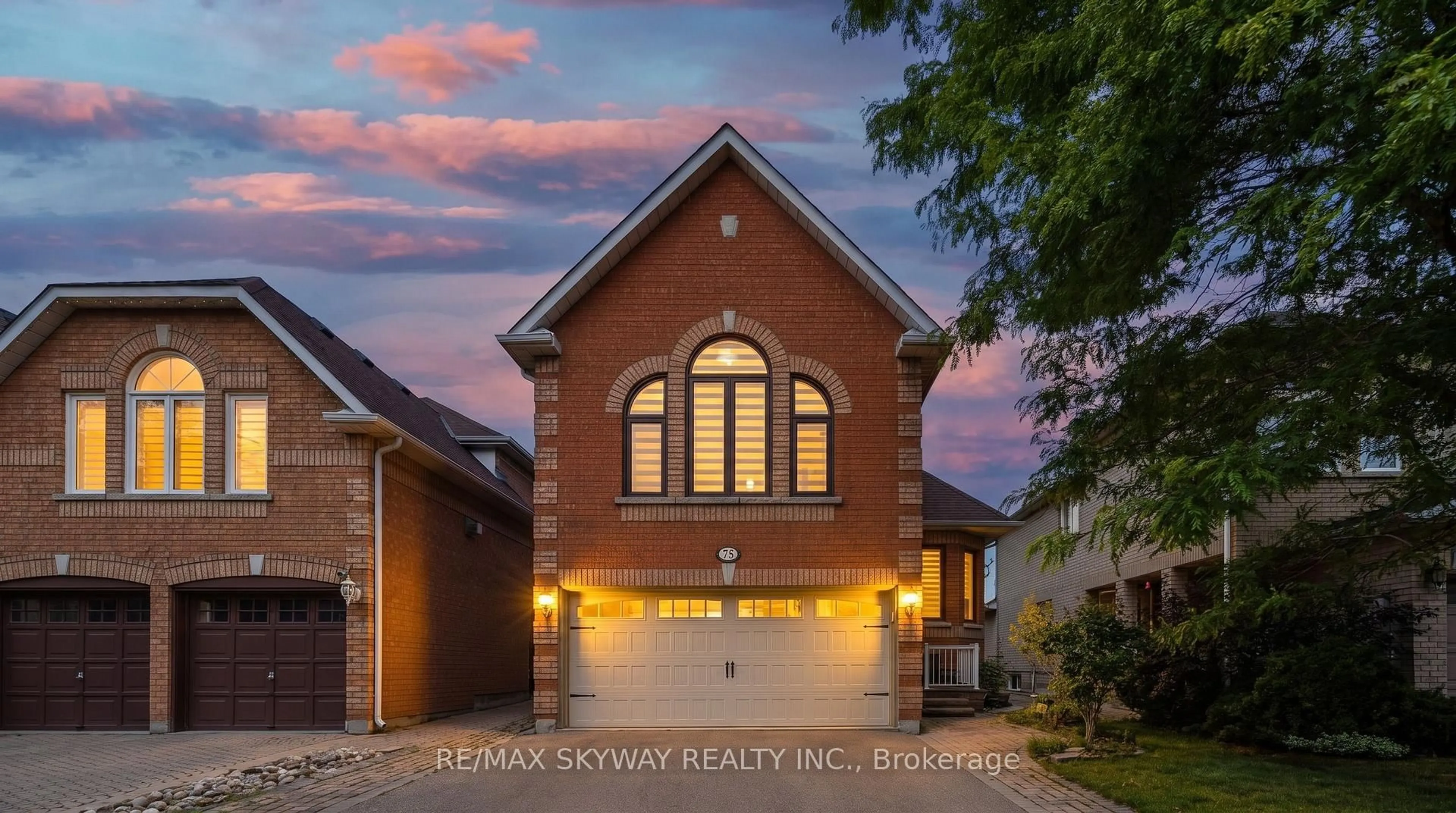 Home with brick exterior material, street for 25 Woodcreek Dr, Brampton Ontario L6Z 4V5