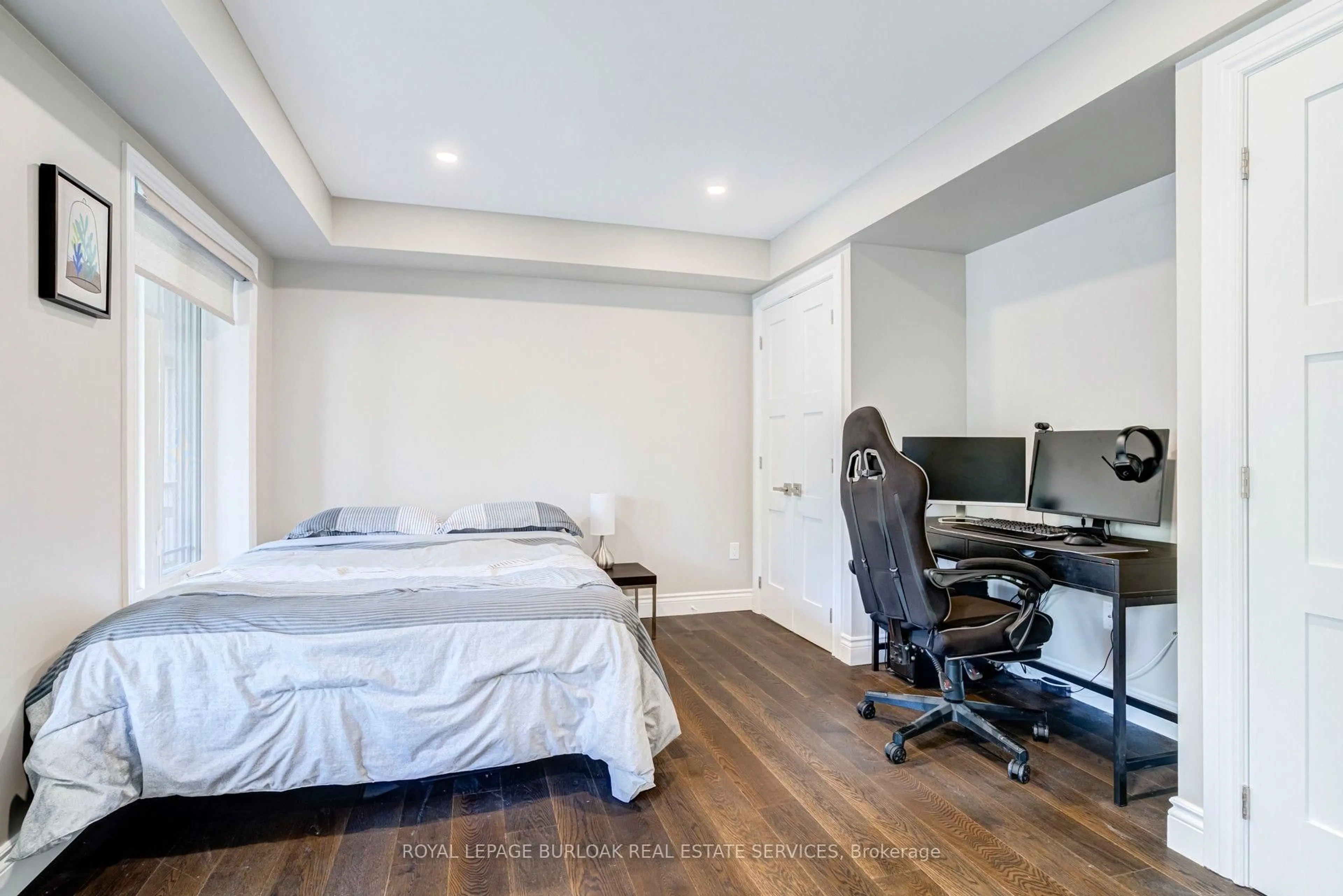 A pic of a room for 3202 Munson Cres, Burlington Ontario L7L 3B9