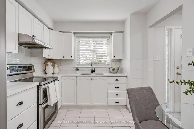 3 Centennial Pk Rd #70, Toronto 5
