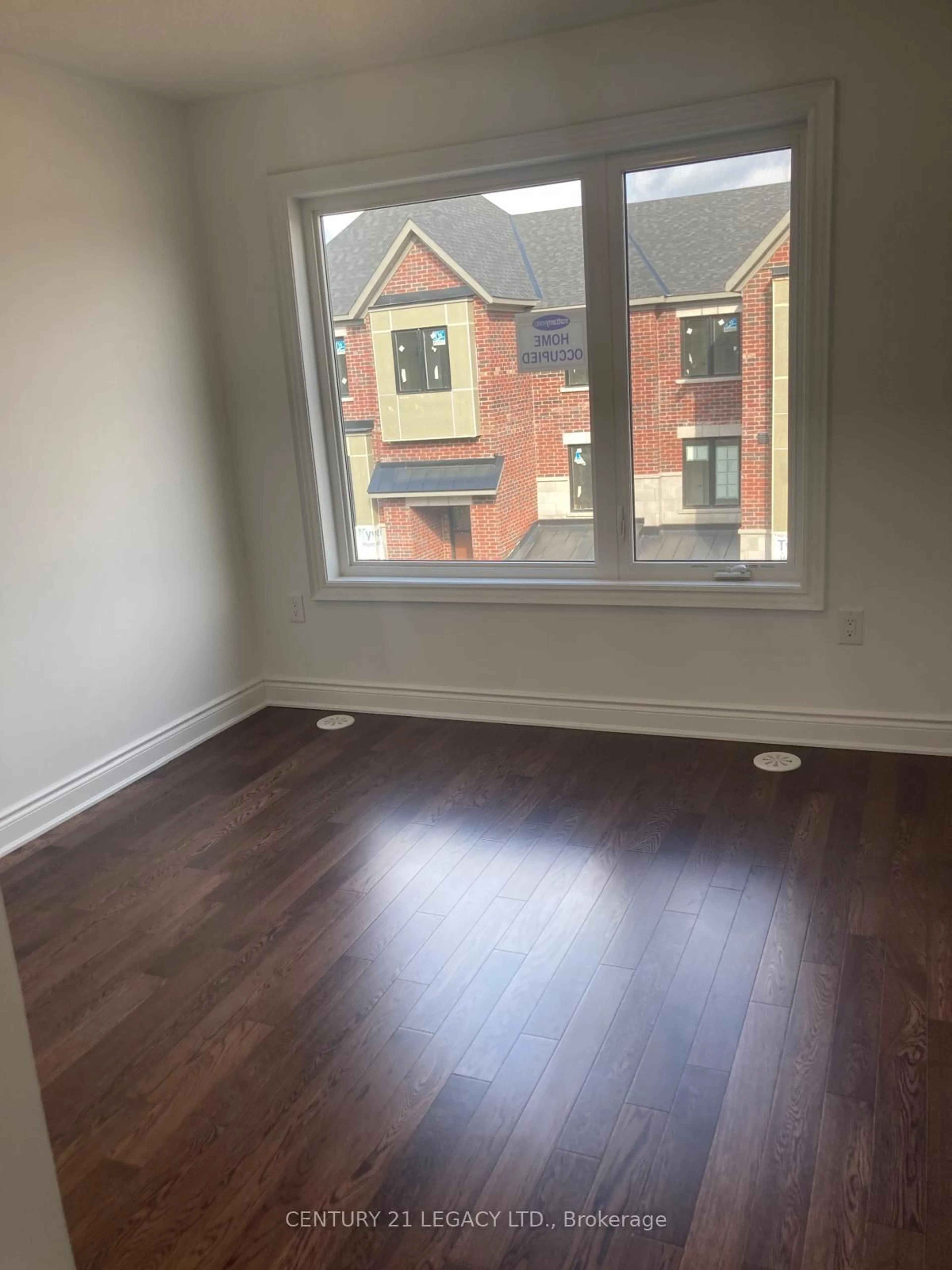 A pic of a room for 5164 Zionkate Lane #1501, Mississauga Ontario L5M 2S8