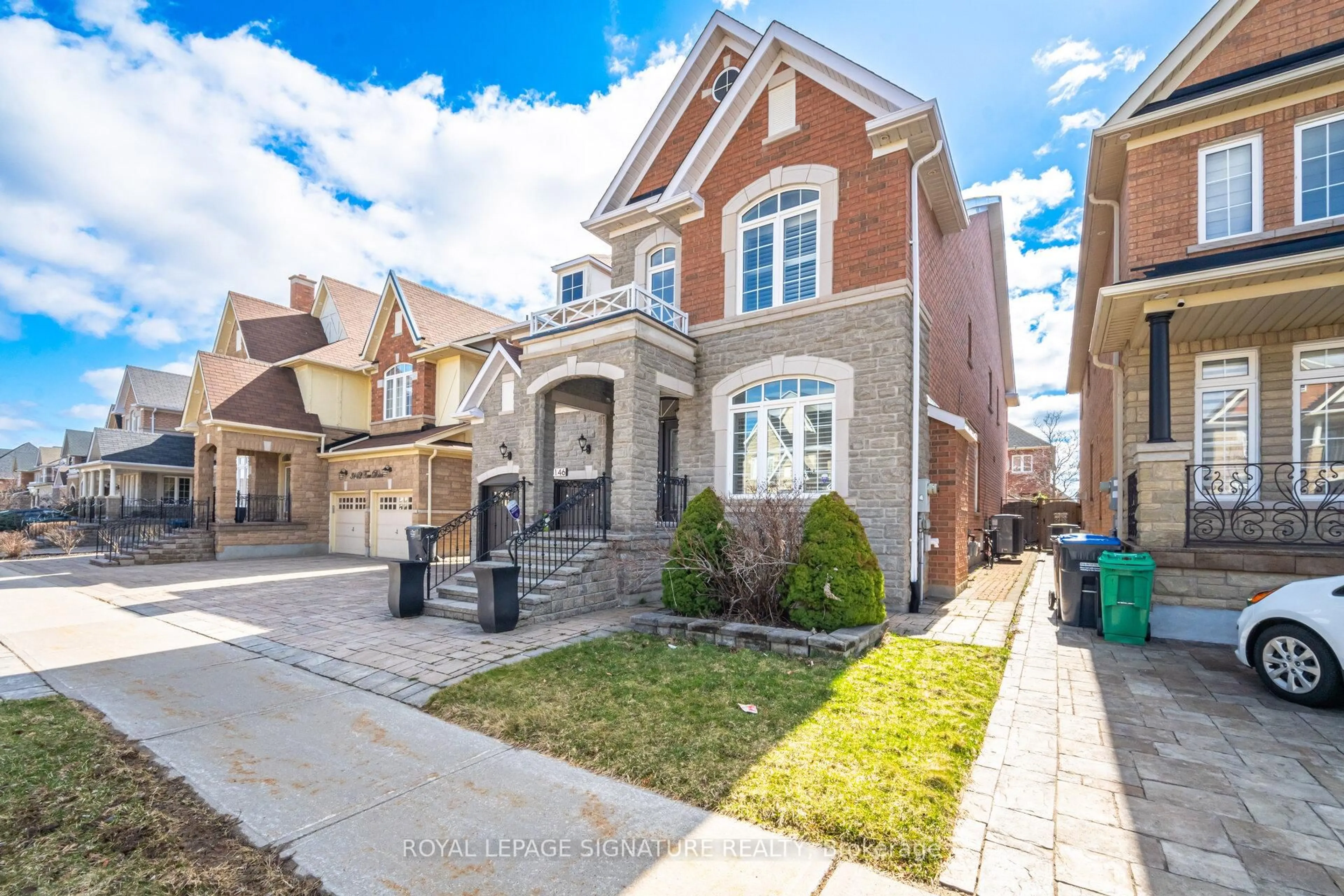 Home with brick exterior material, street for 3146 Tacc Dr, Mississauga Ontario L5M 0B6