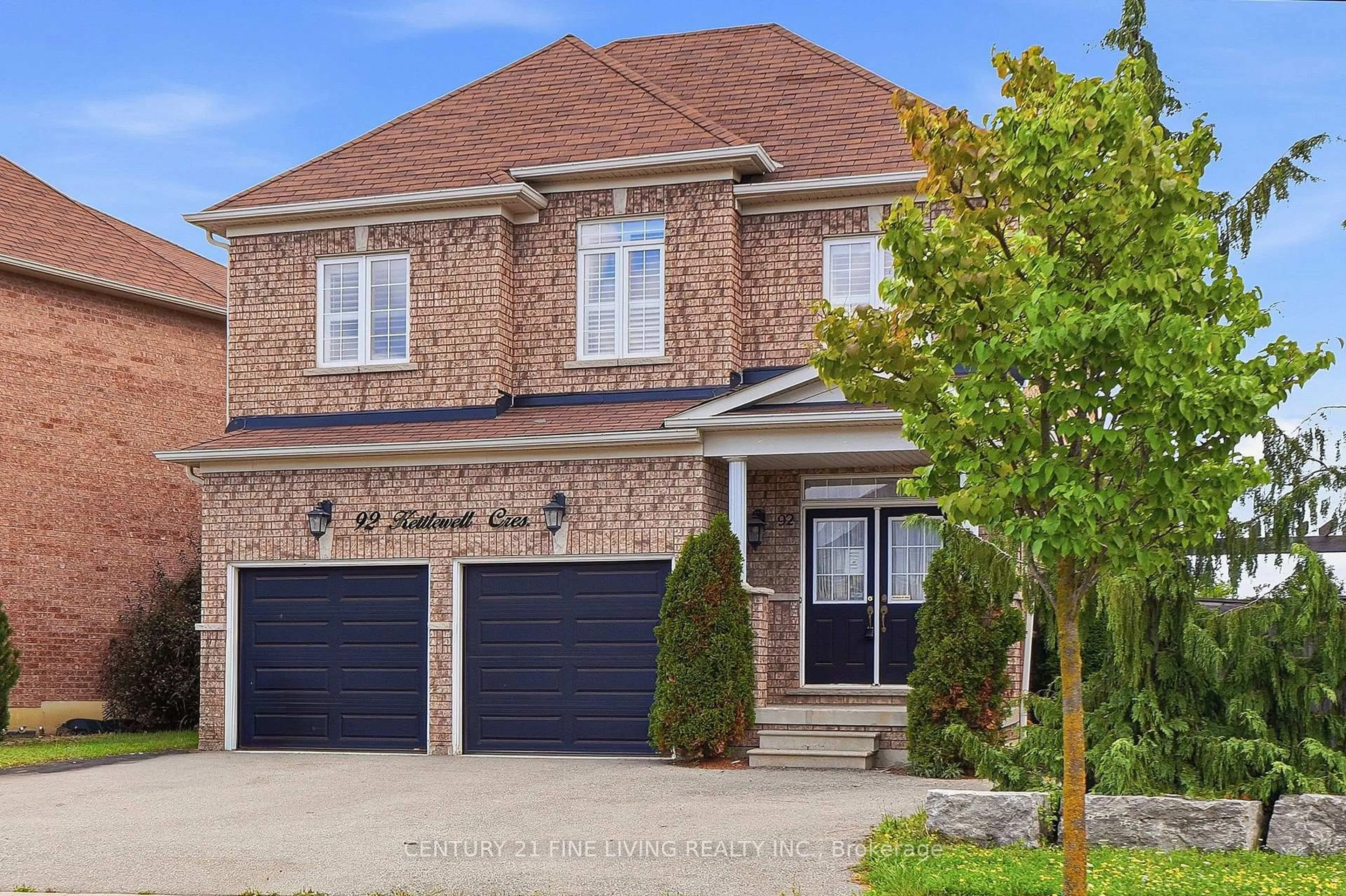 Home with brick exterior material, street for 92 KETTLEWELL Cres, Brampton Ontario L6R 0T1
