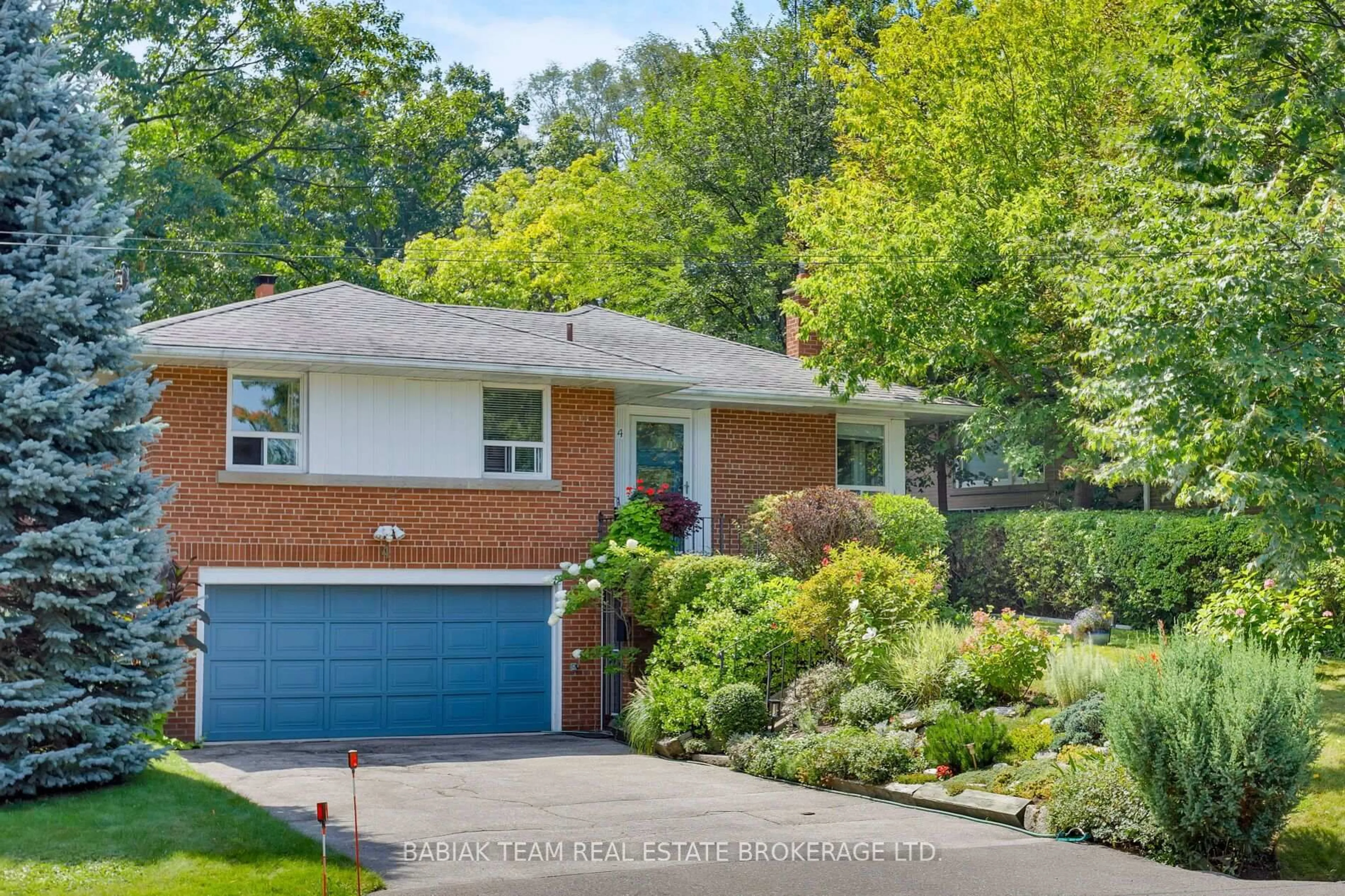 Home with brick exterior material, street for 4 Ivy Lea Cres, Toronto Ontario M8Y 2B2