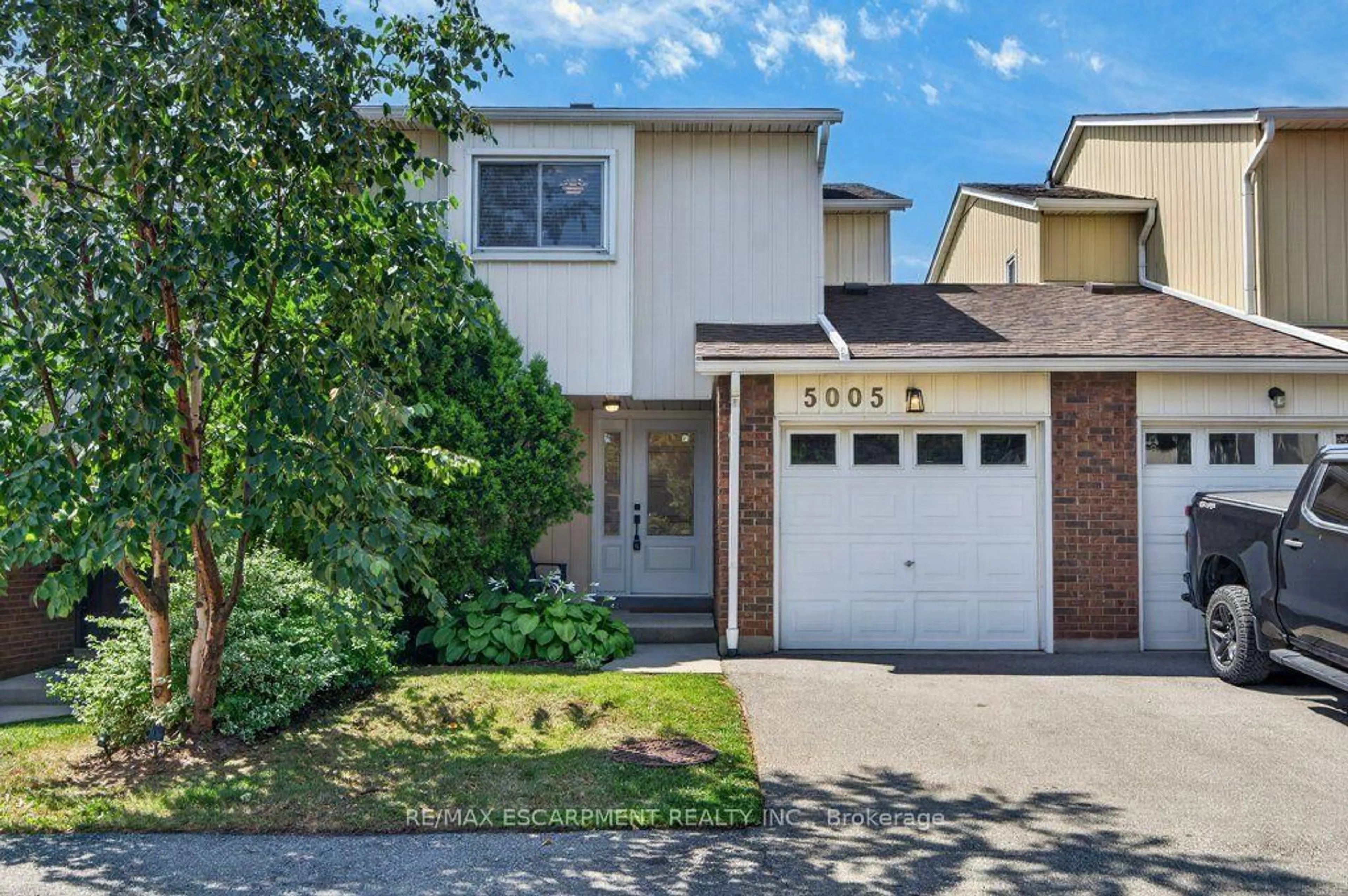Unknown for 5005 Pinedale Ave #57, Burlington Ontario L7L 5J6