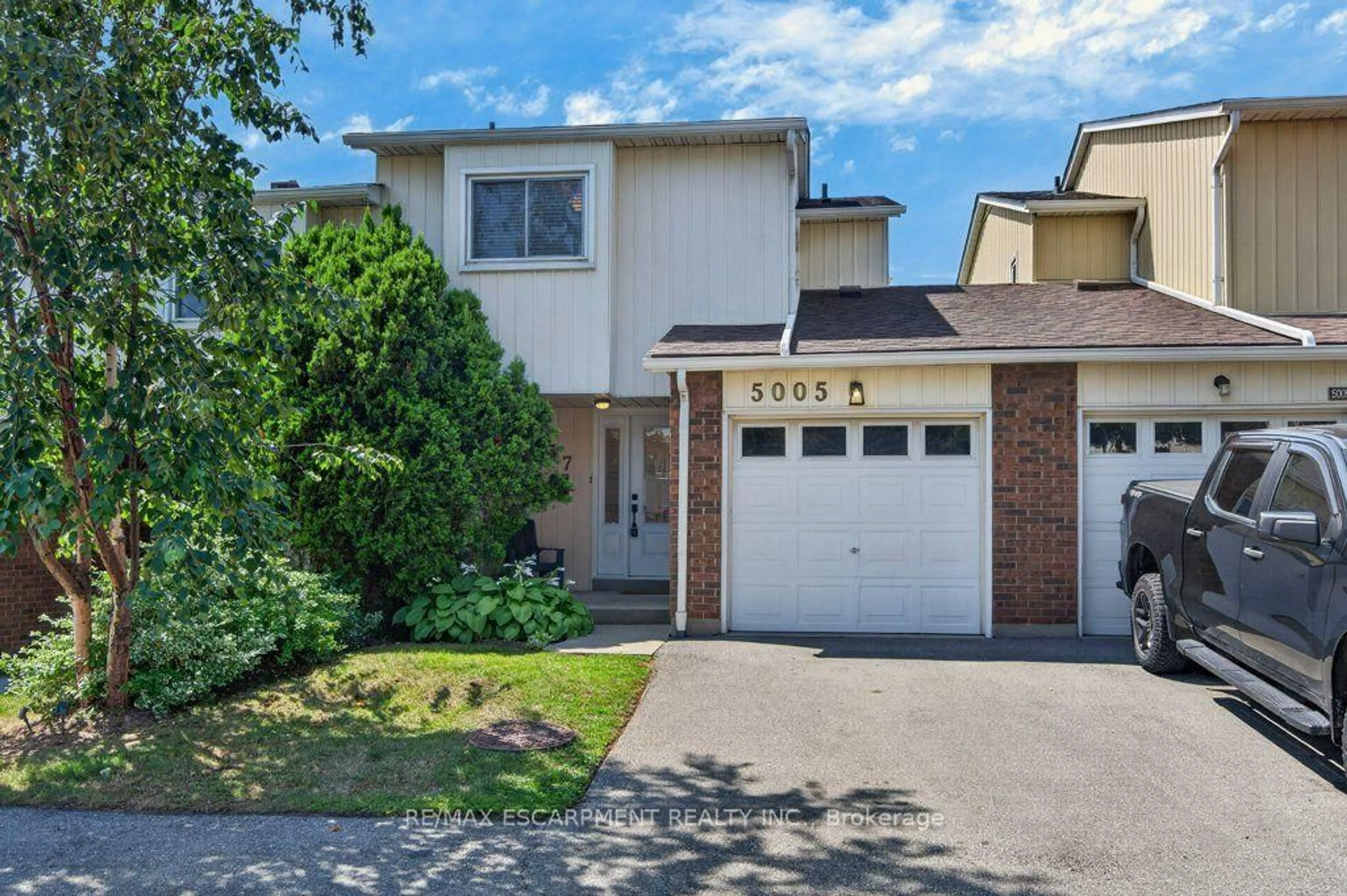 Unknown for 5005 Pinedale Ave #57, Burlington Ontario L7L 5J6