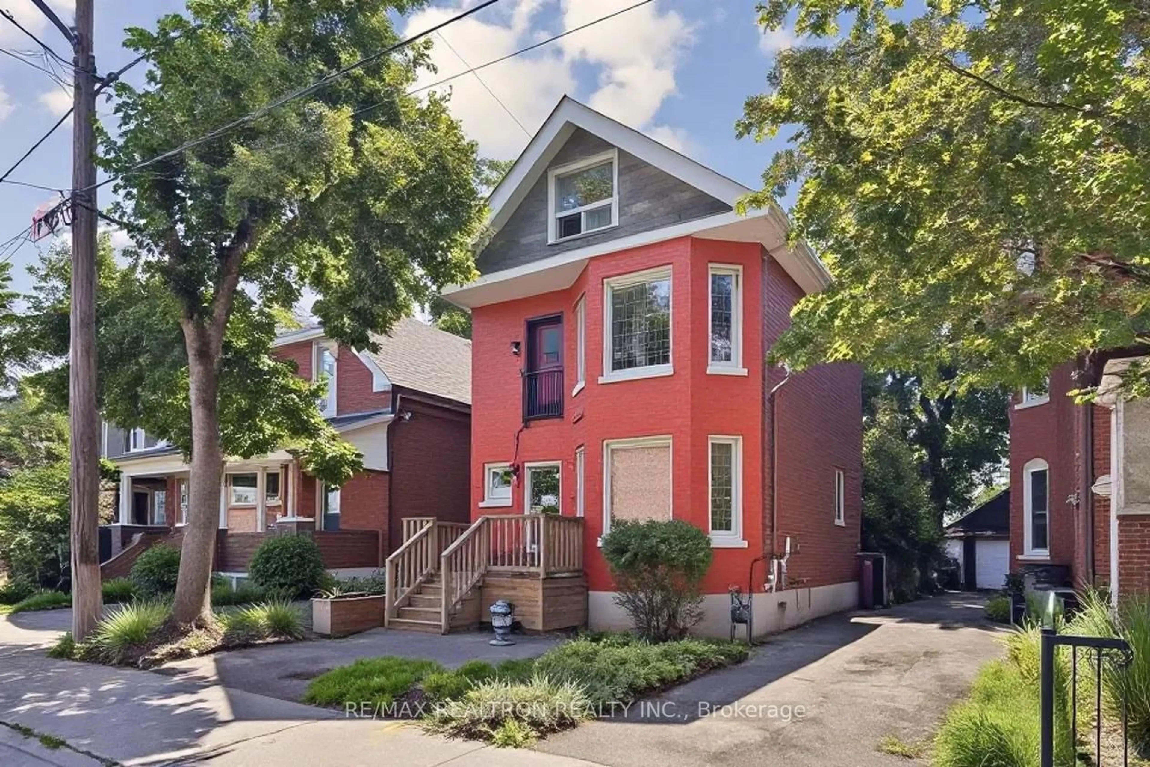 Home with brick exterior material, street for 7 Sykes Ave, Toronto Ontario M9N 1C8