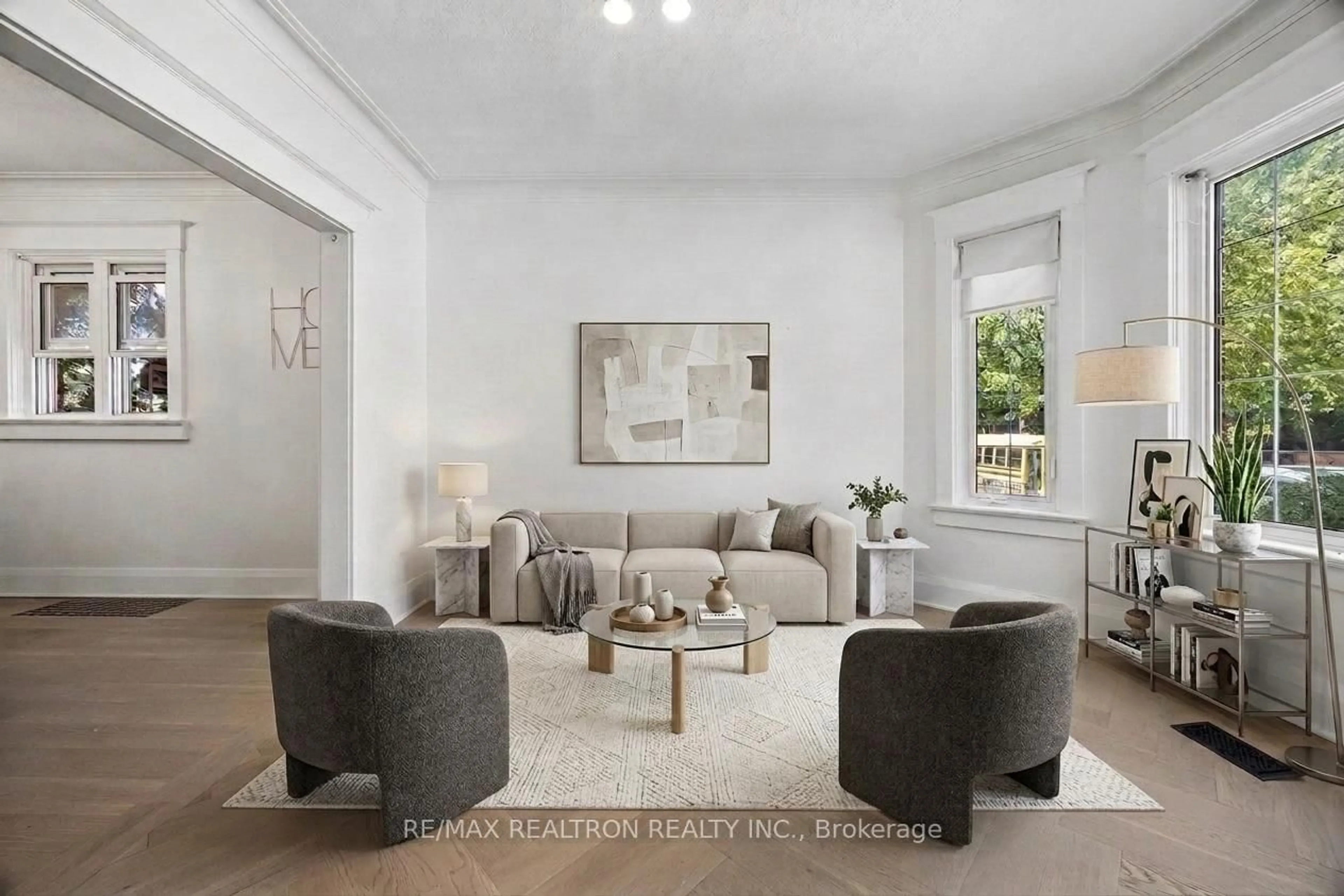 Living room with furniture, unknown for 7 Sykes Ave, Toronto Ontario M9N 1C8