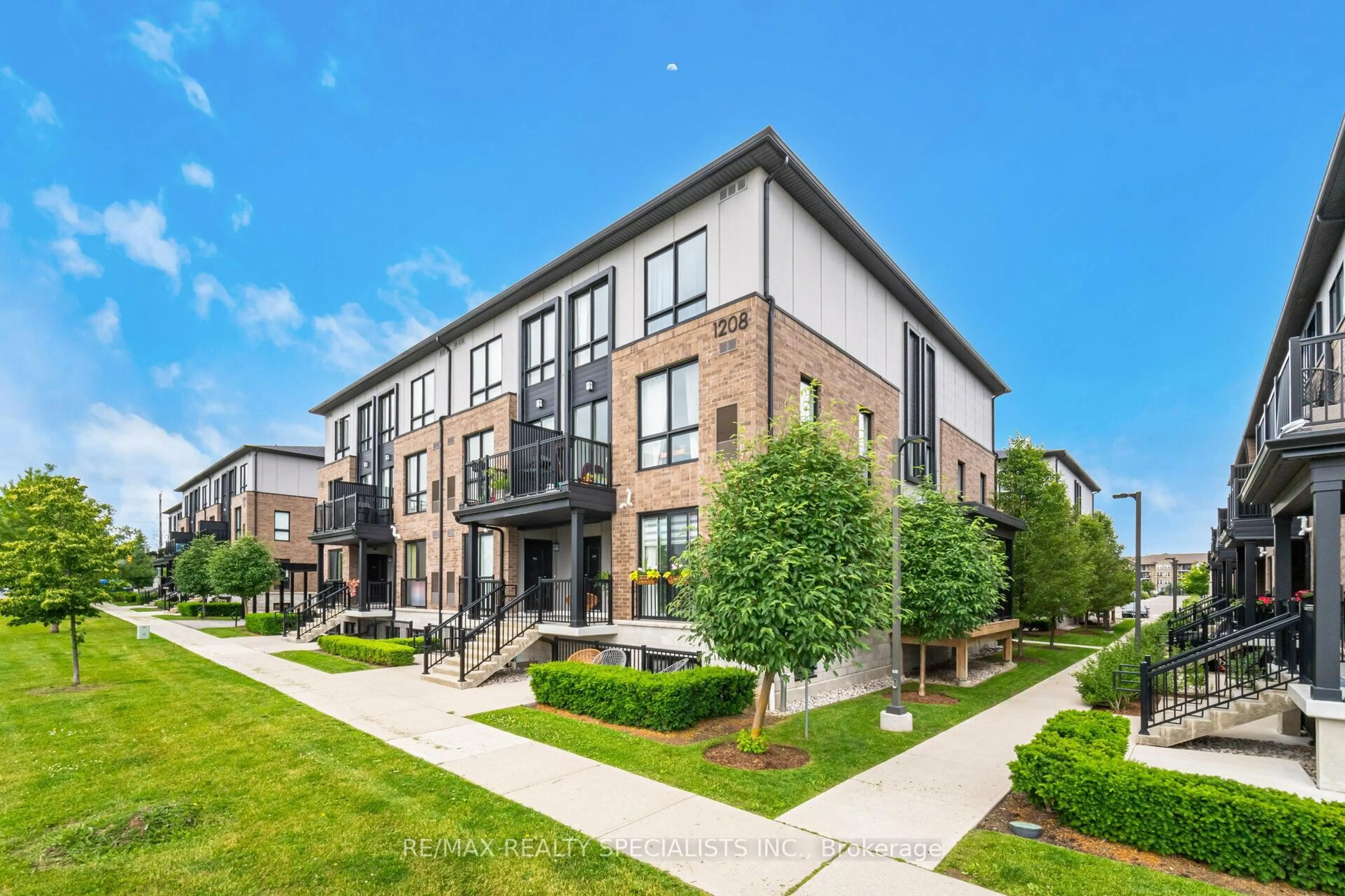 Home with brick exterior material, street for 1208 Main St #103, Milton Ontario L9T 9K7
