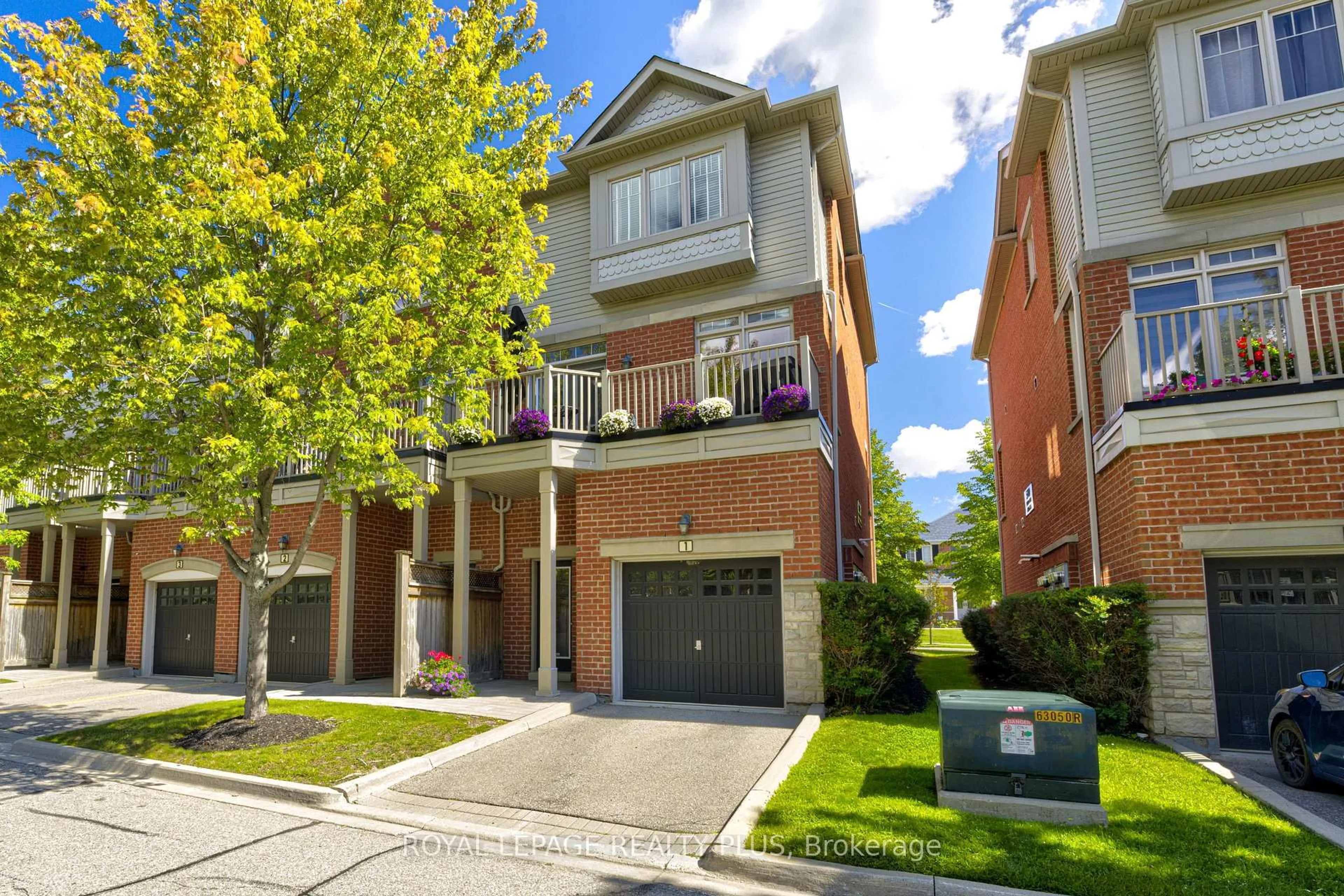 Unknown for 5750 Tosca Dr #1, Mississauga Ontario L5M 0P7