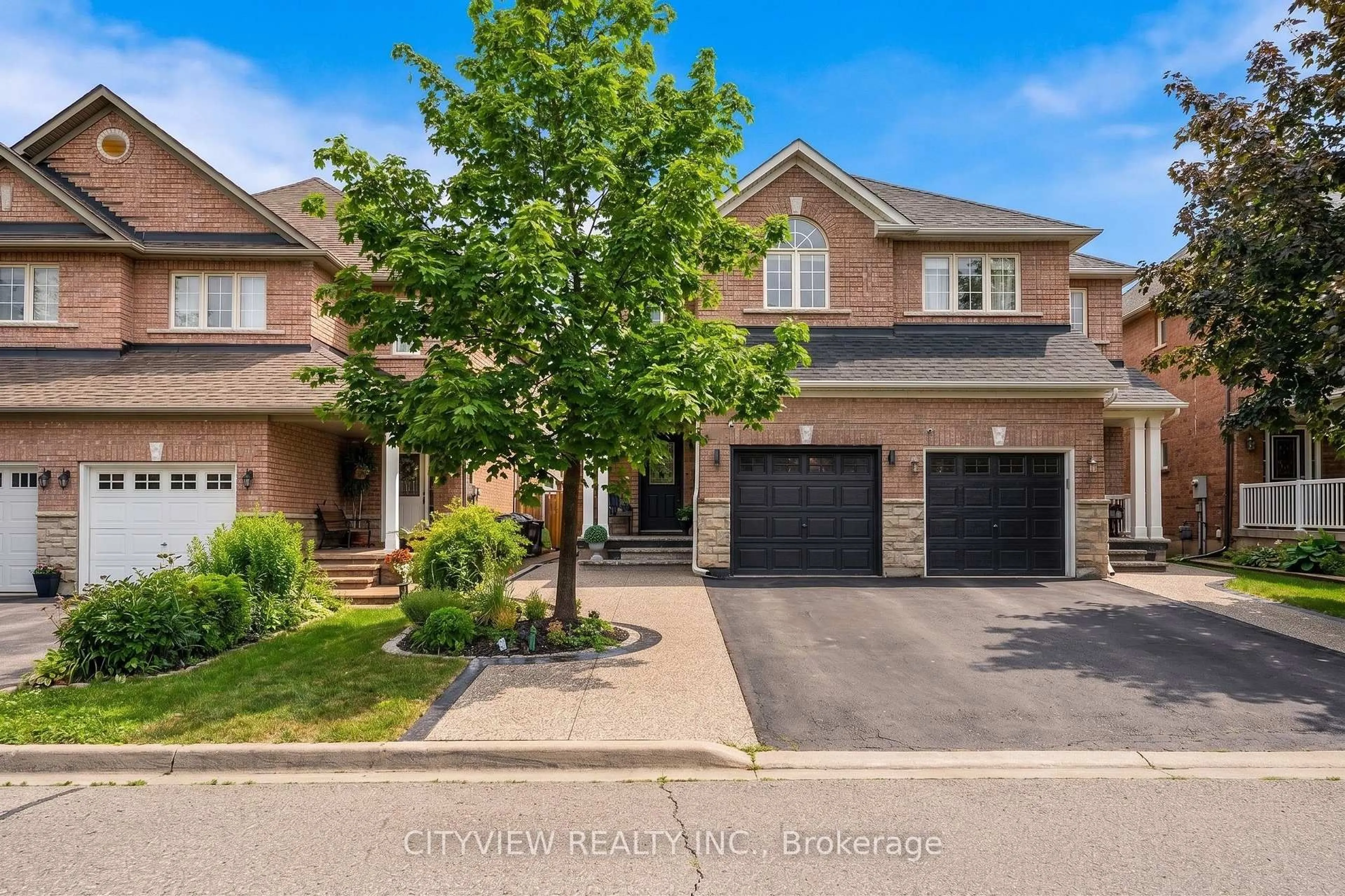 Home with brick exterior material, street for 3687 Bala Dr, Mississauga Ontario L5M 7N1