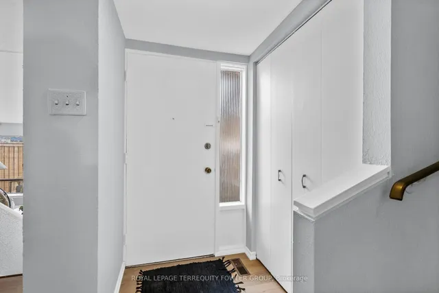 260 John Garland Blvd #224, Toronto 2